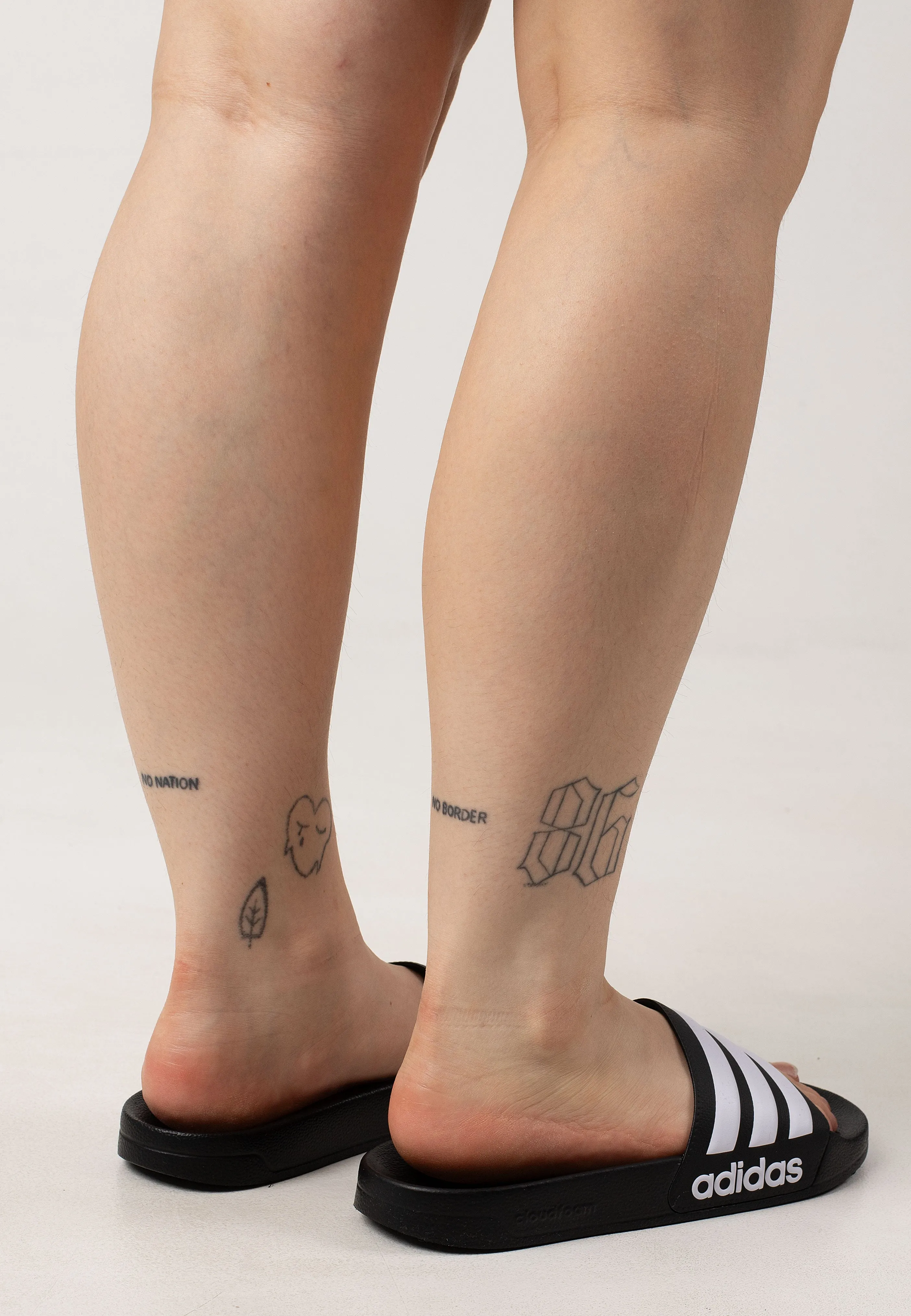 Adidas - Adilette Shower Cblack/Ftwwht/Cblack - Slides