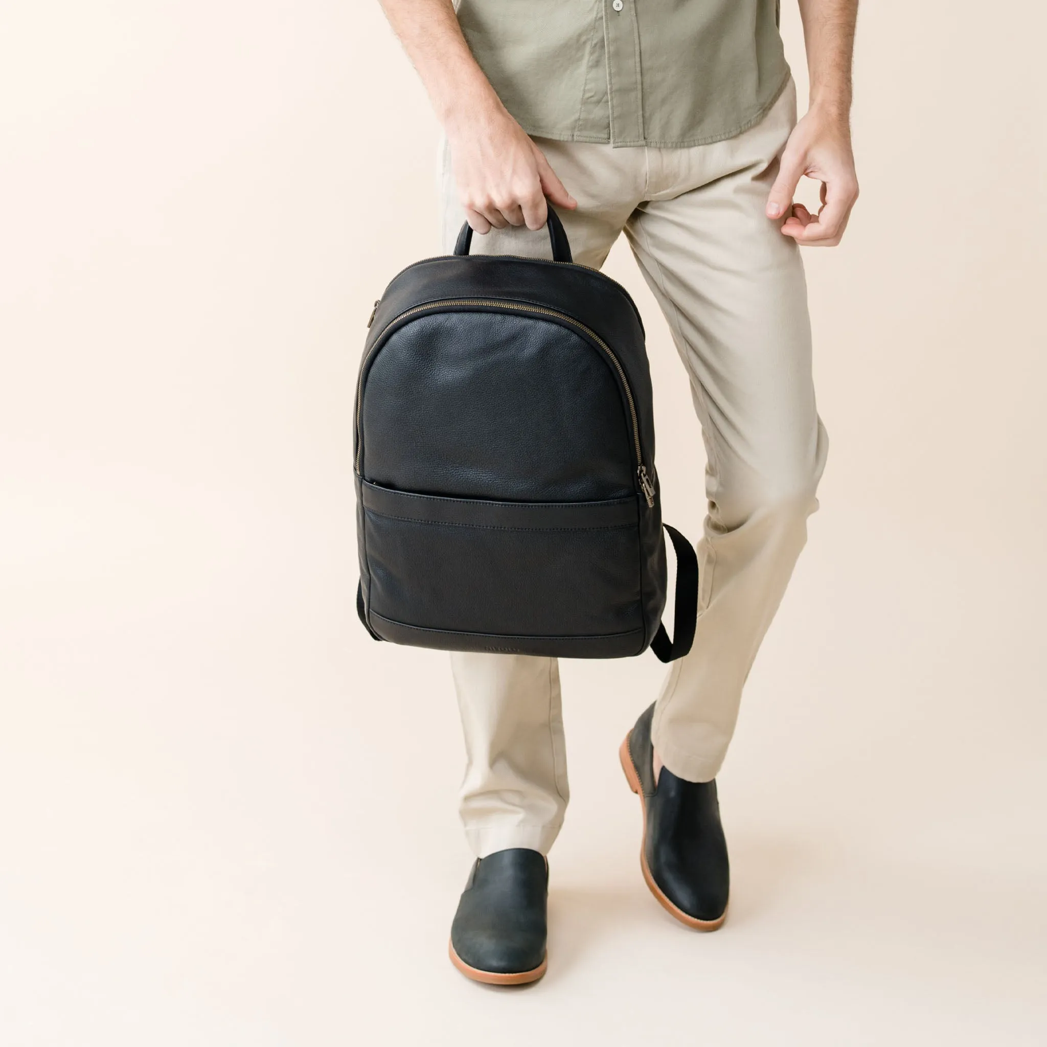 Alex Commuter Backpack Black -NISOLO