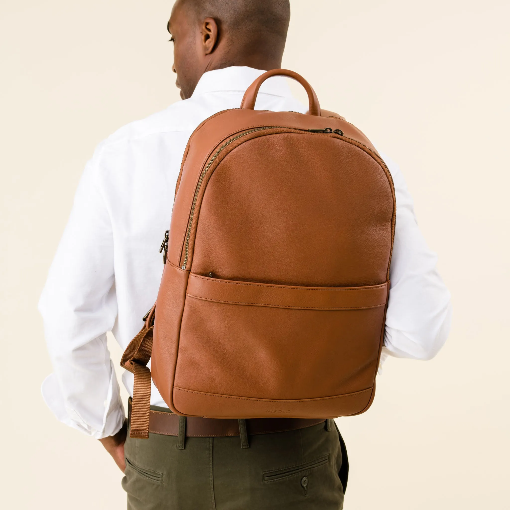 Alex Commuter Backpack Caramel -NISOLO