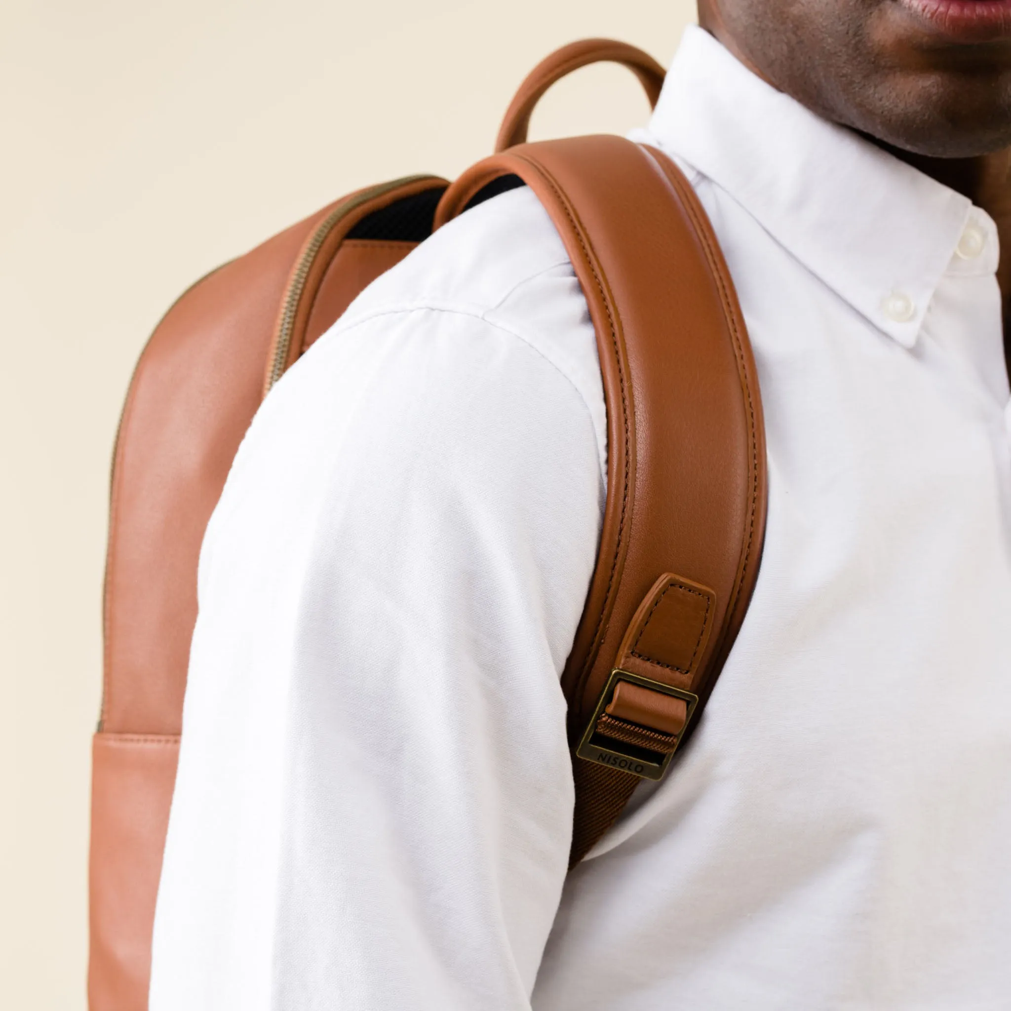 Alex Commuter Backpack Caramel -NISOLO