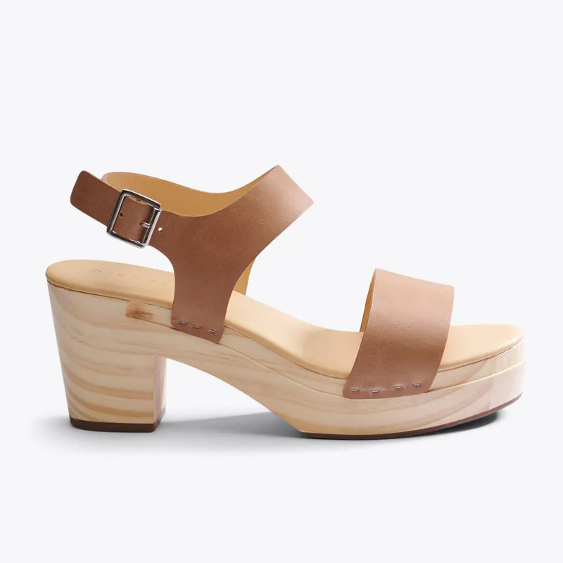 All-Day Open Toe Clog Almond -NISOLO