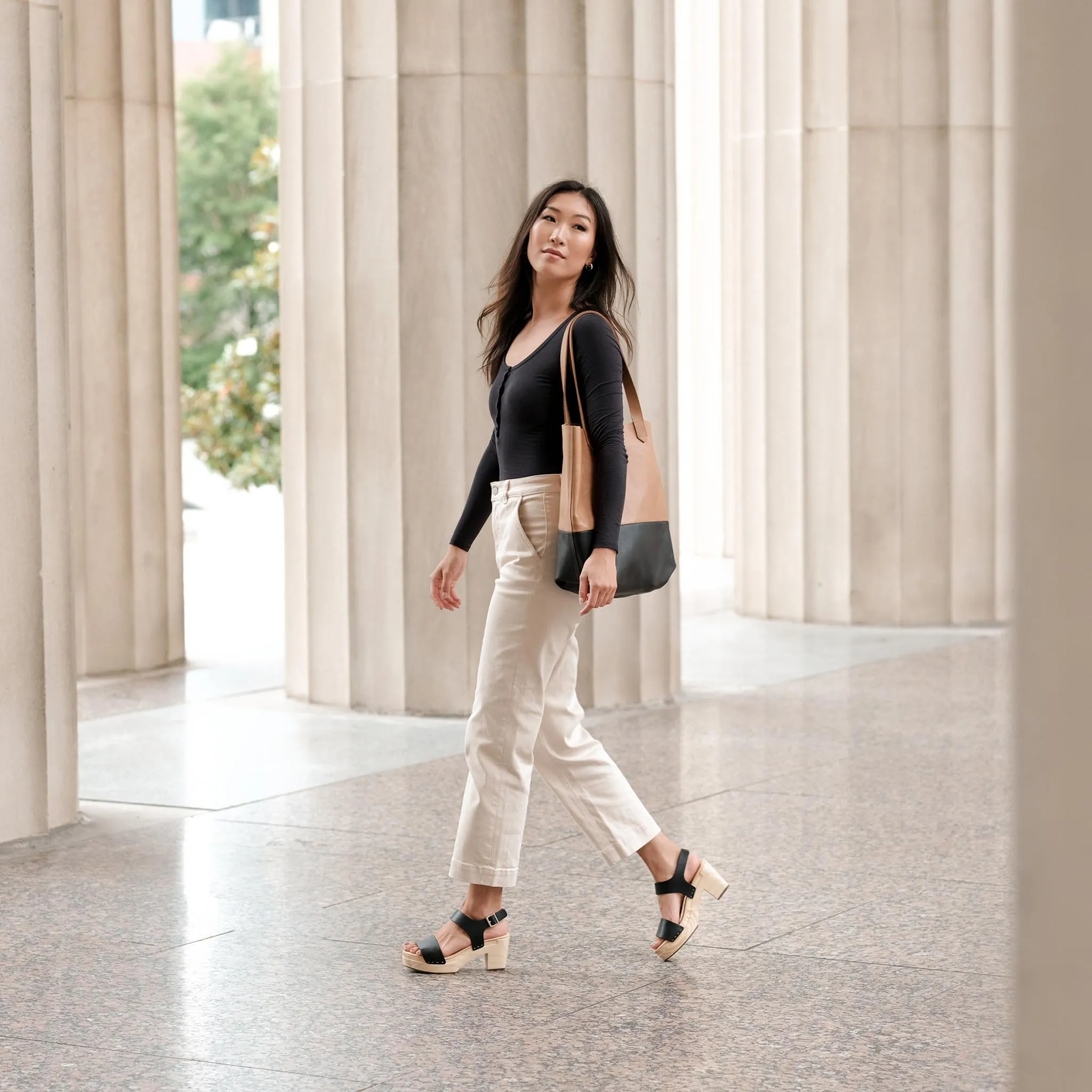 All-Day Open Toe Clog Black -NISOLO