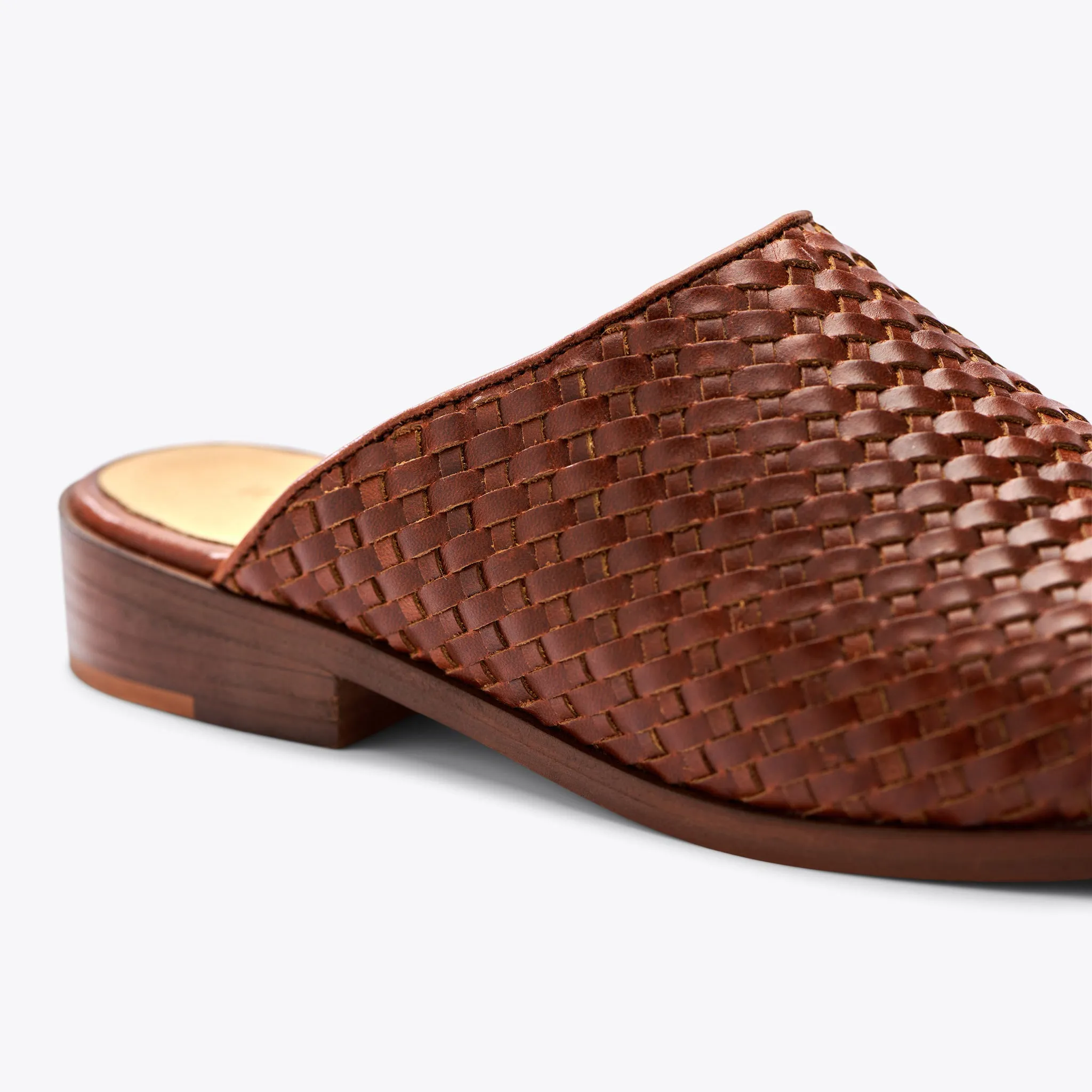 Ama Woven Mule Woven Brandy -NISOLO