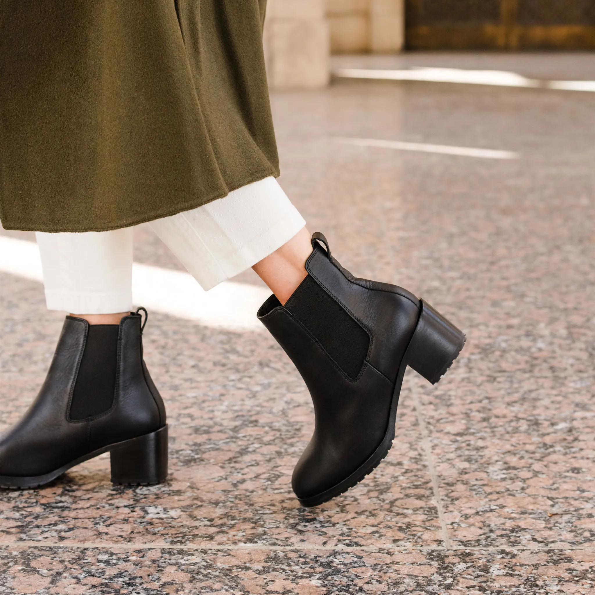 Ana Go-To Heeled Chelsea Boot Black/Black -NISOLO