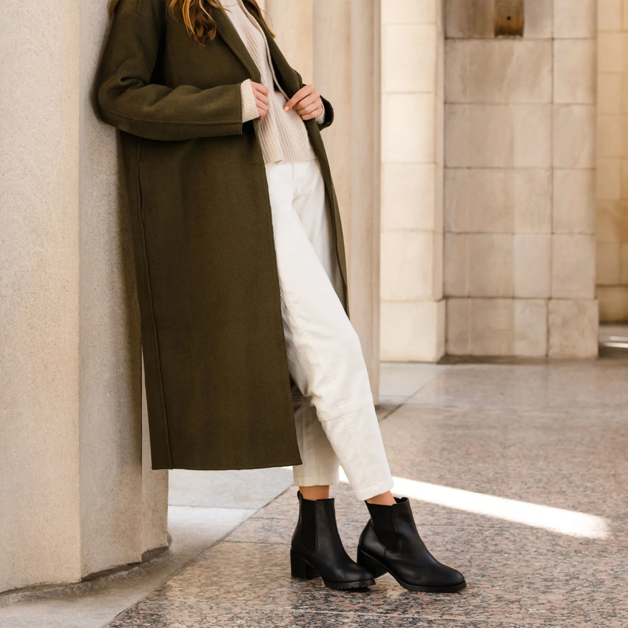 Ana Go-To Heeled Chelsea Boot Black/Black -NISOLO