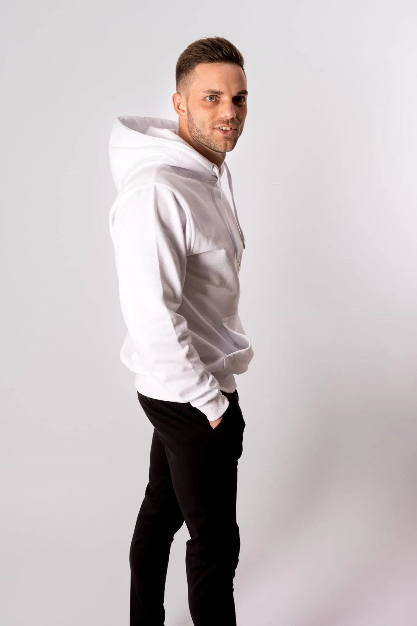Basic Hoodie - White