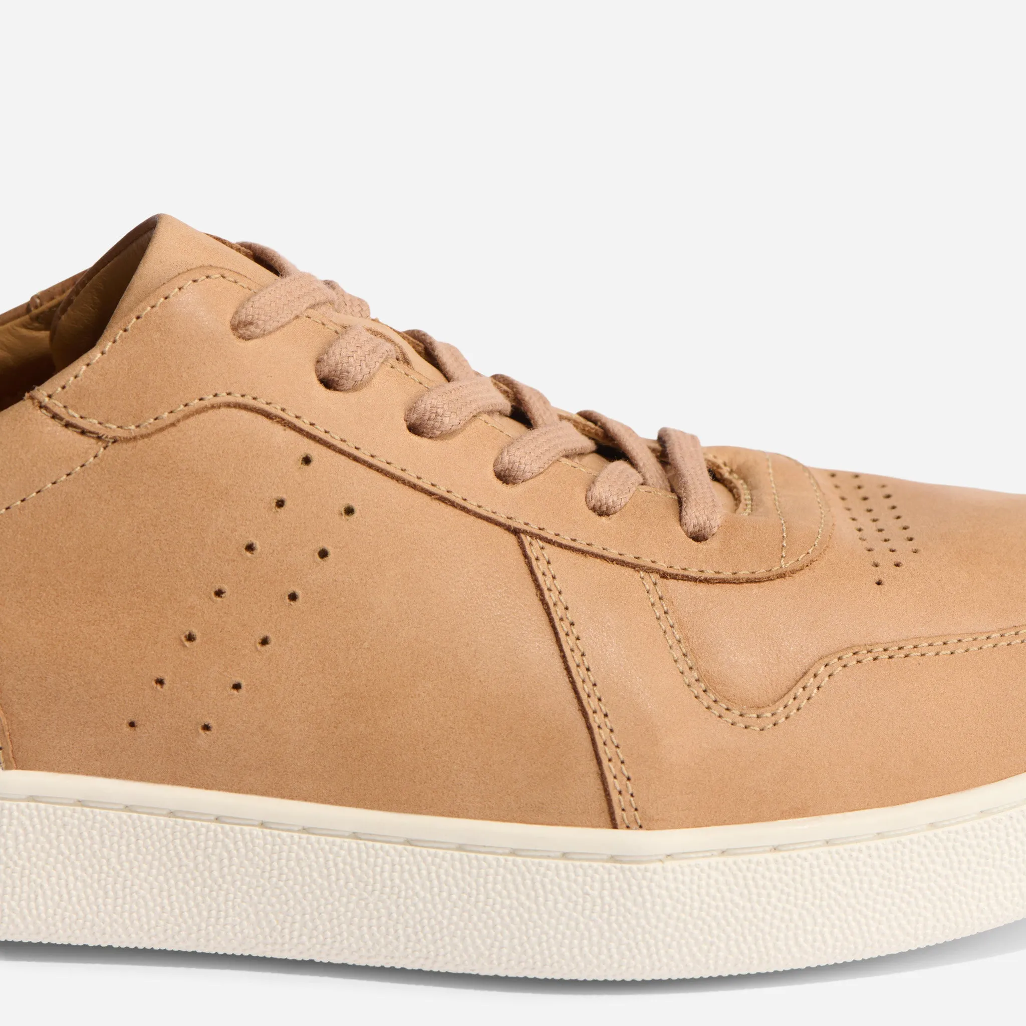 Beto Go-To Court Sneaker Almond -NISOLO