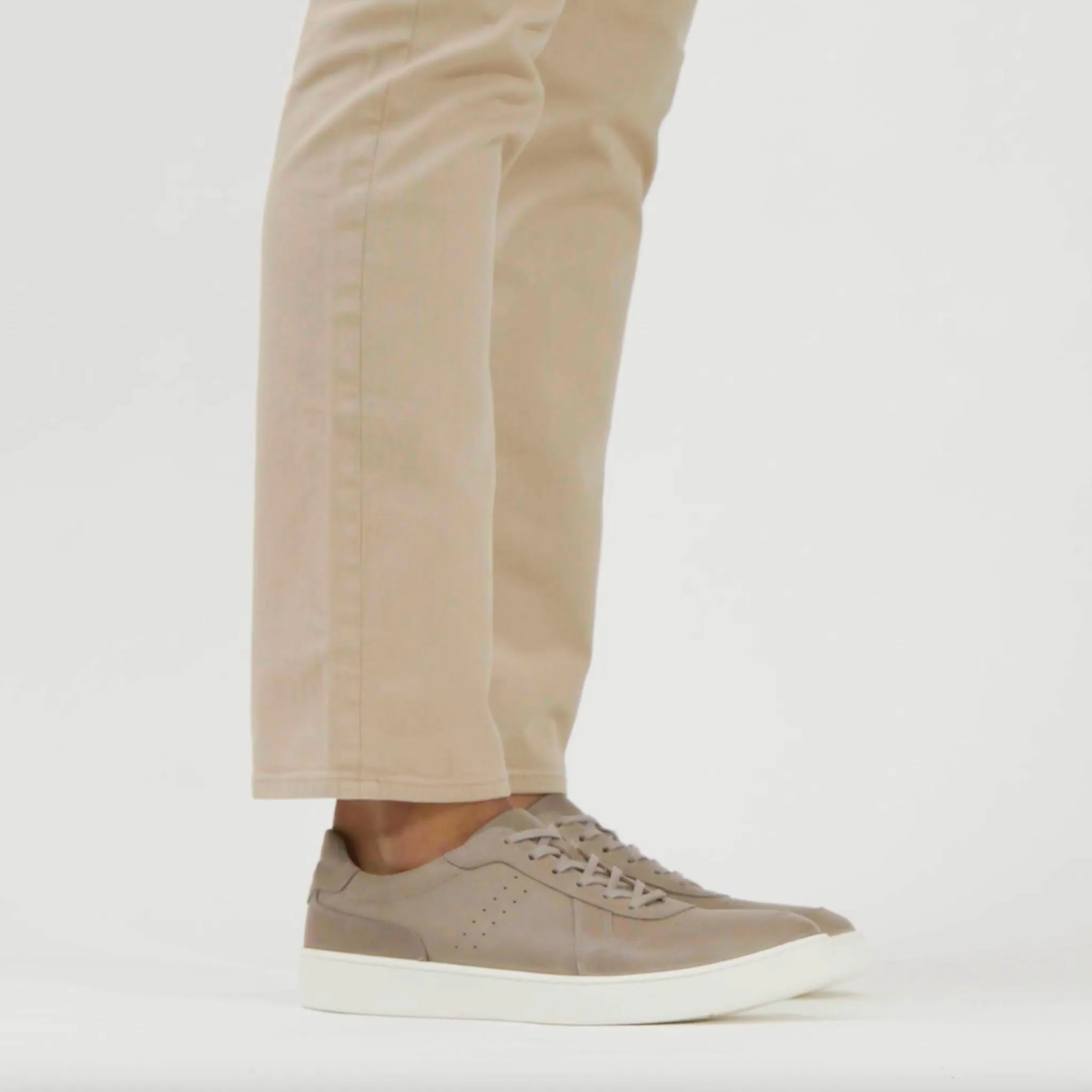 Beto Go-To Court Sneaker Grey -NISOLO
