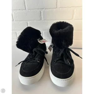 Boots Ankle Flats By Aquatalia In Black, Size: 9