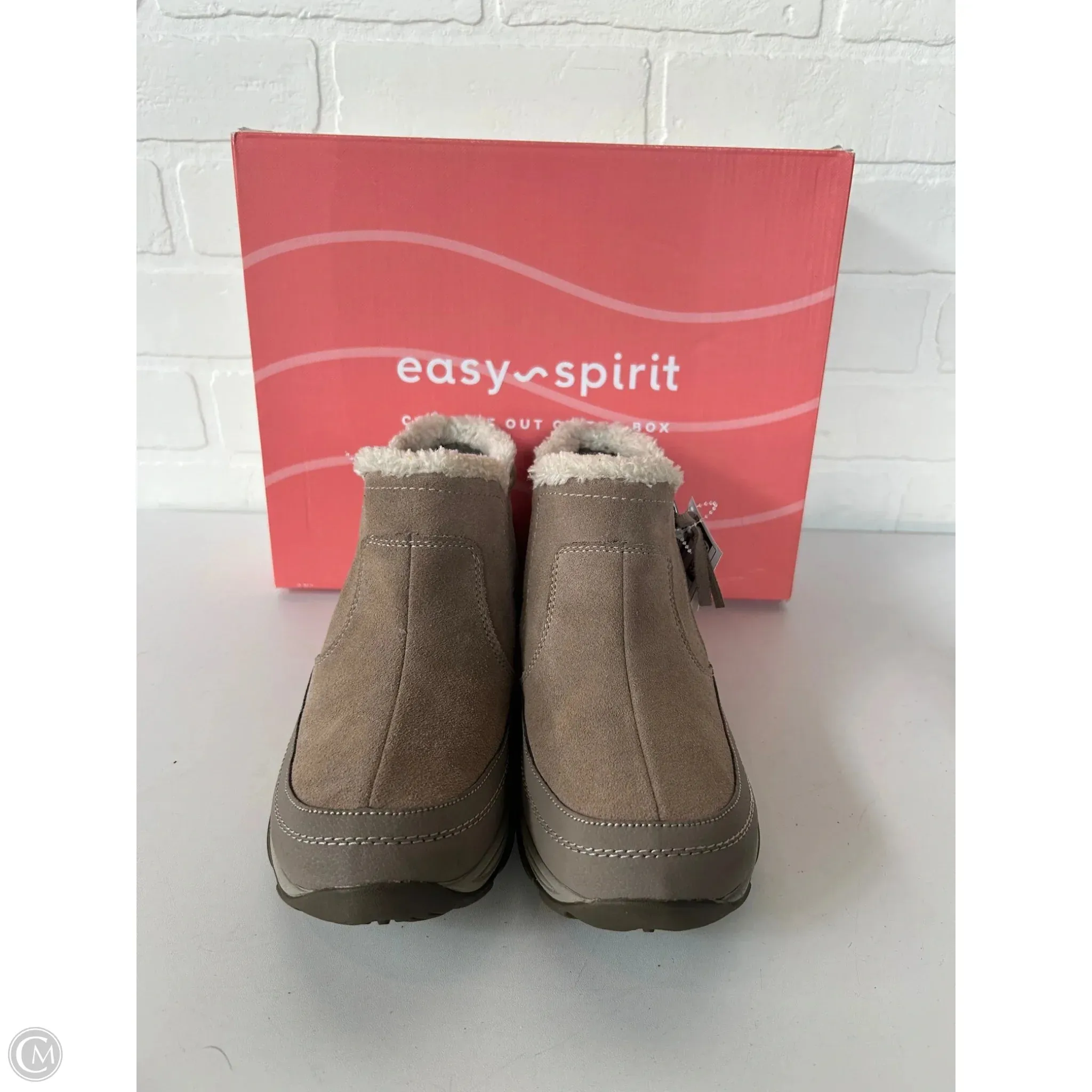 Boots Ankle Flats By Easy Spirit In Brown, Size: 8.5