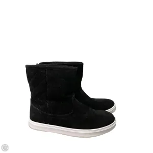Boots Ankle Flats By Refresh In Black, Size: 10