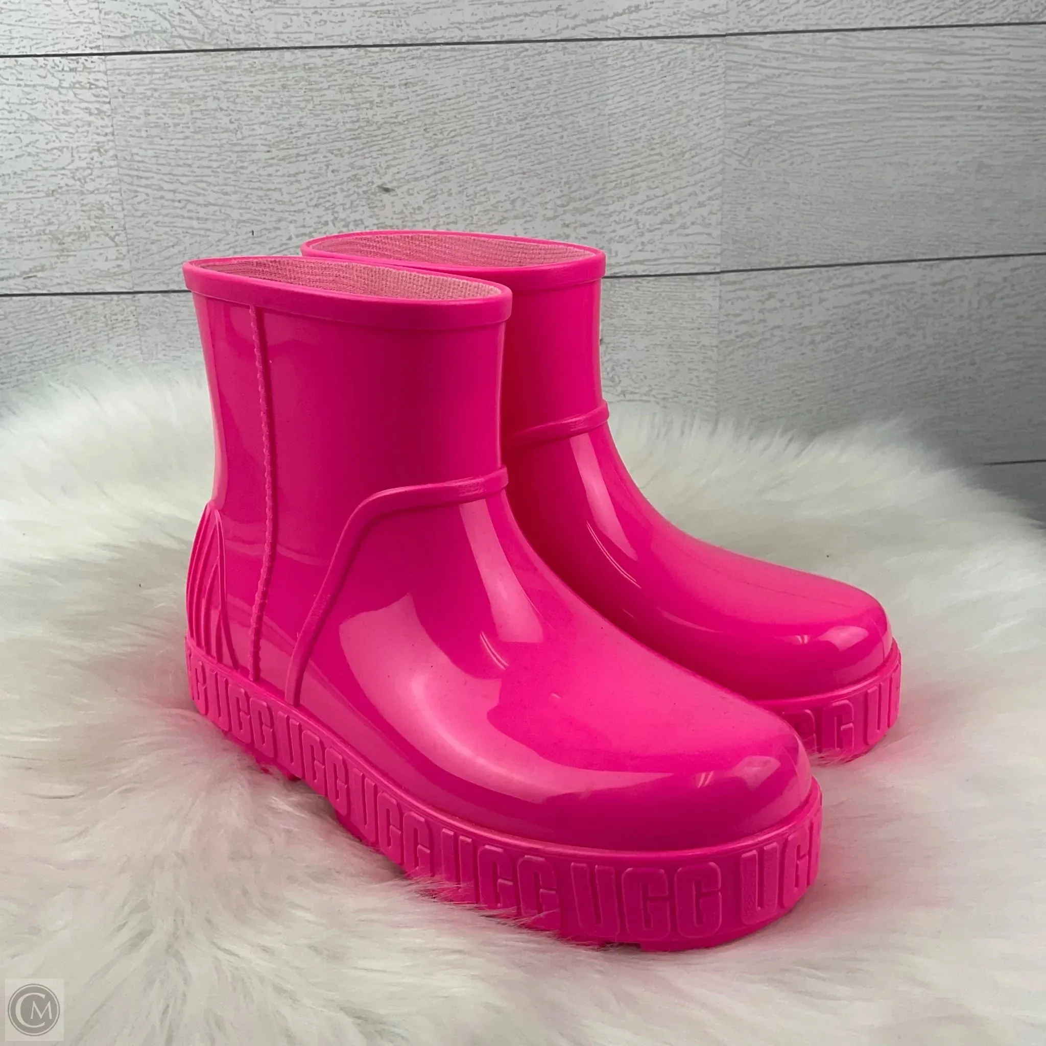 Boots Designer By Ugg In Pink, Size: 6