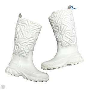 Boots Luxury Designer By Burberry In White, Size: 9.5