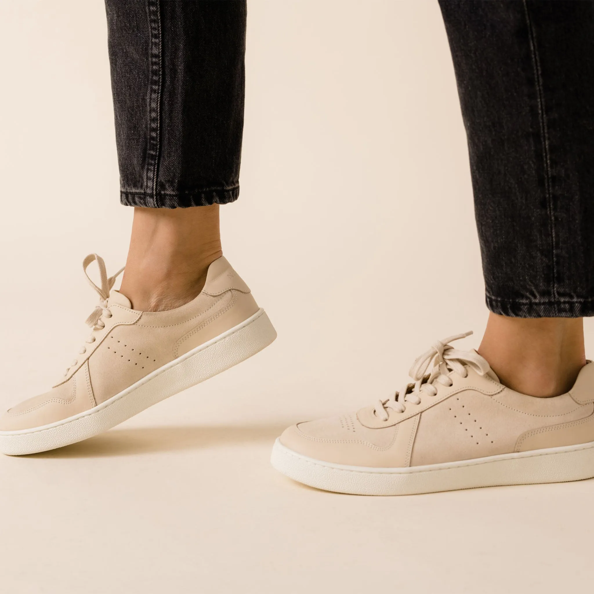 Bria Go-To Court Sneaker Bone -NISOLO