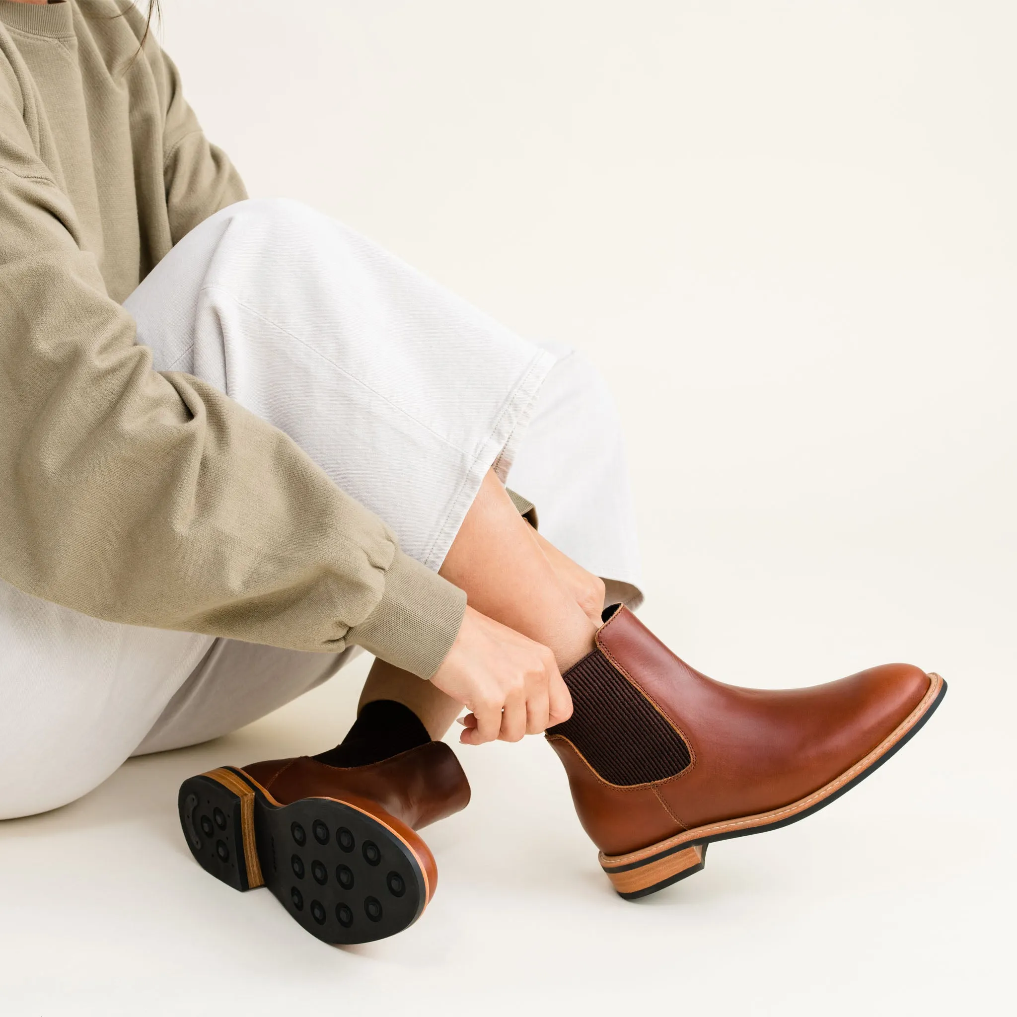 Carmen Chelsea Boot 2.0 Brandy -NISOLO