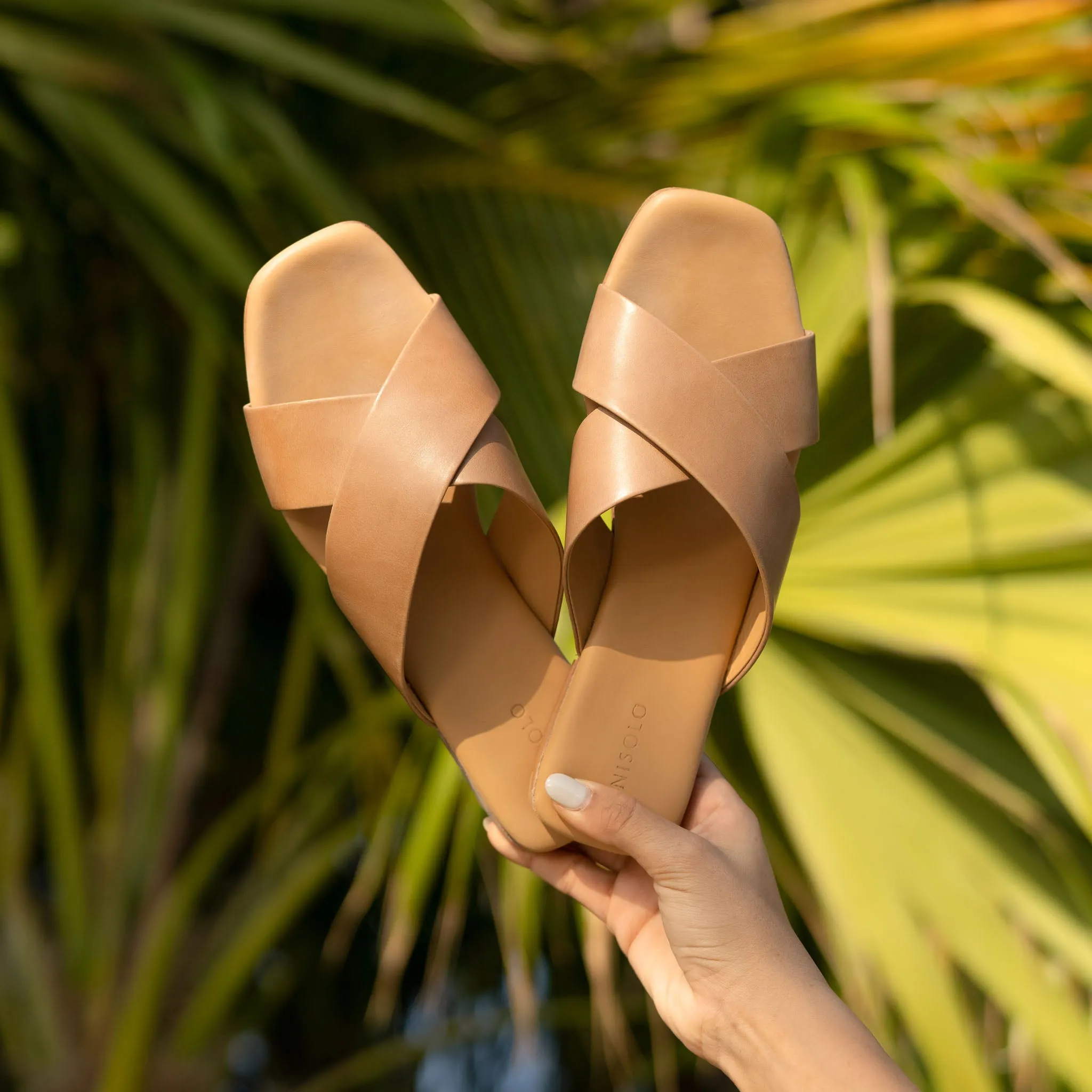 Catalina Slide Sandal Almond -NISOLO