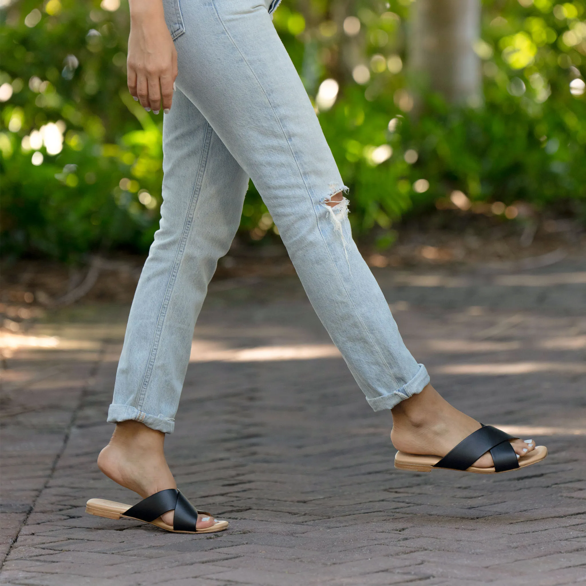 Catalina Slide Sandal Black -NISOLO