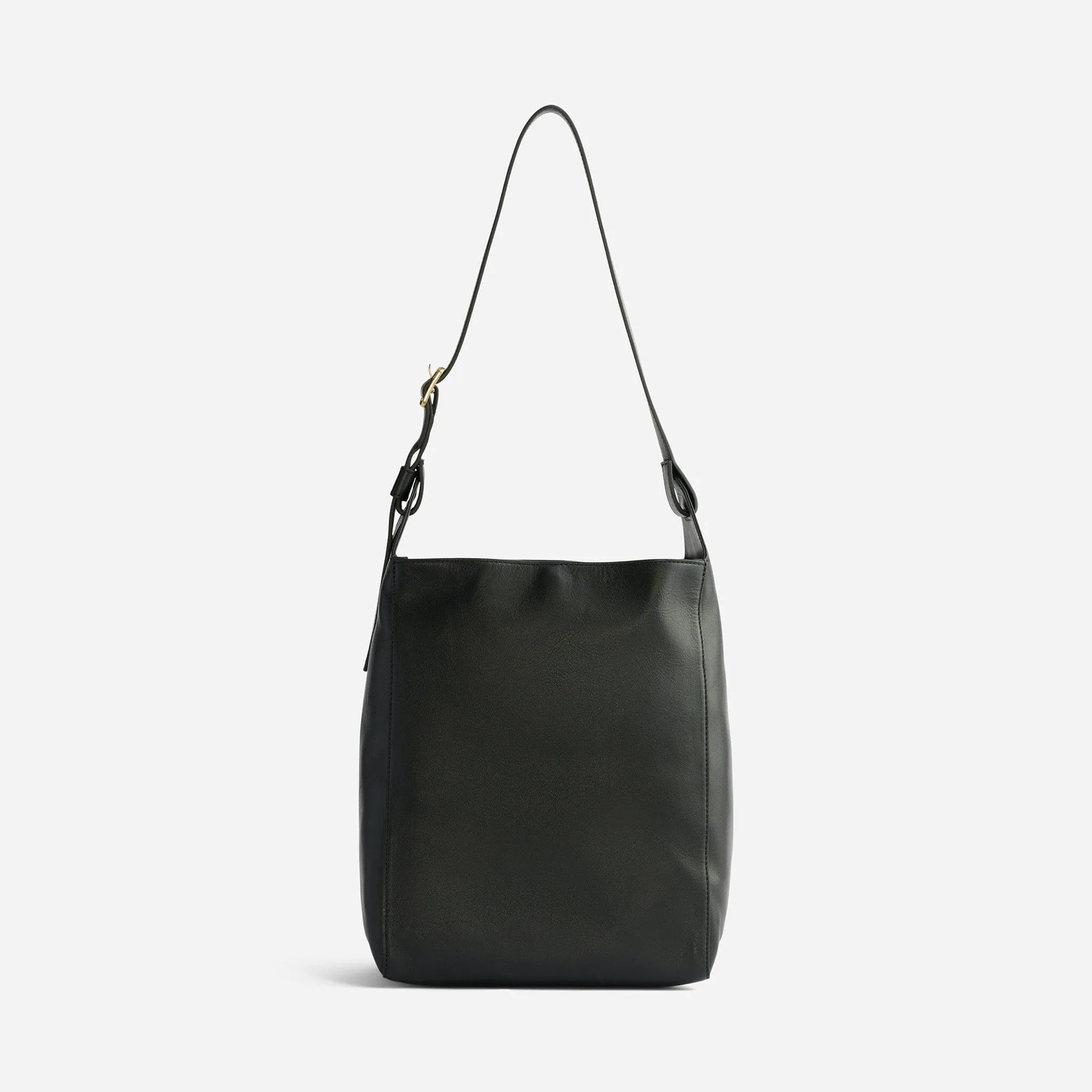 Cecilia Go-To Shoulder Bag Black -NISOLO
