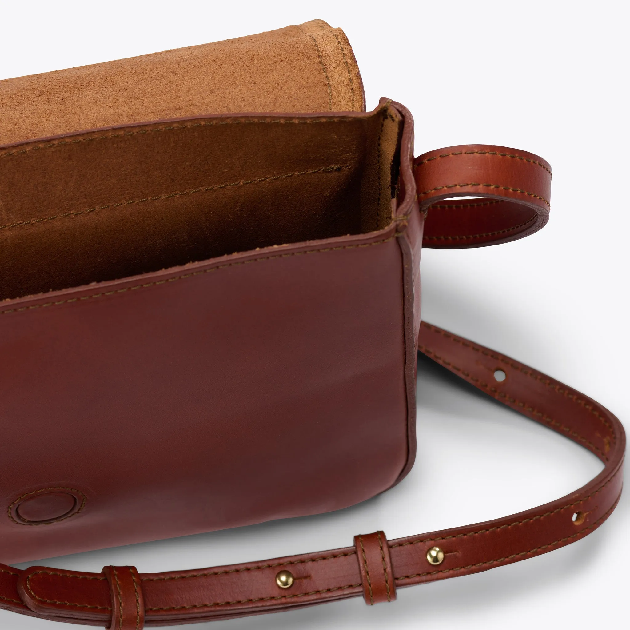 Clara Crossbody Woven Brandy -NISOLO