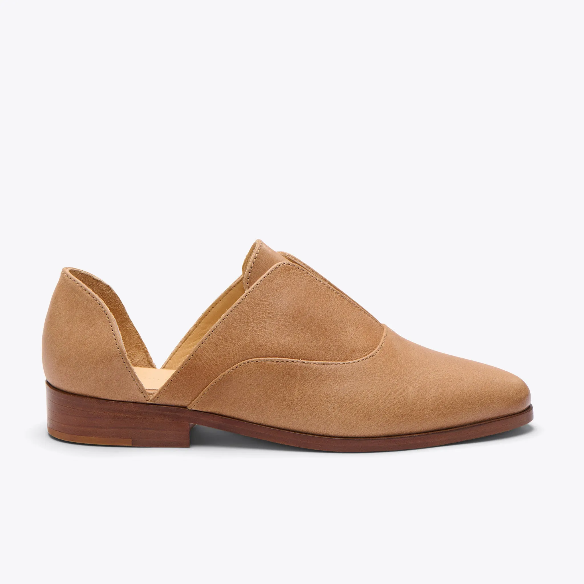 Classic Oxford Almond -NISOLO