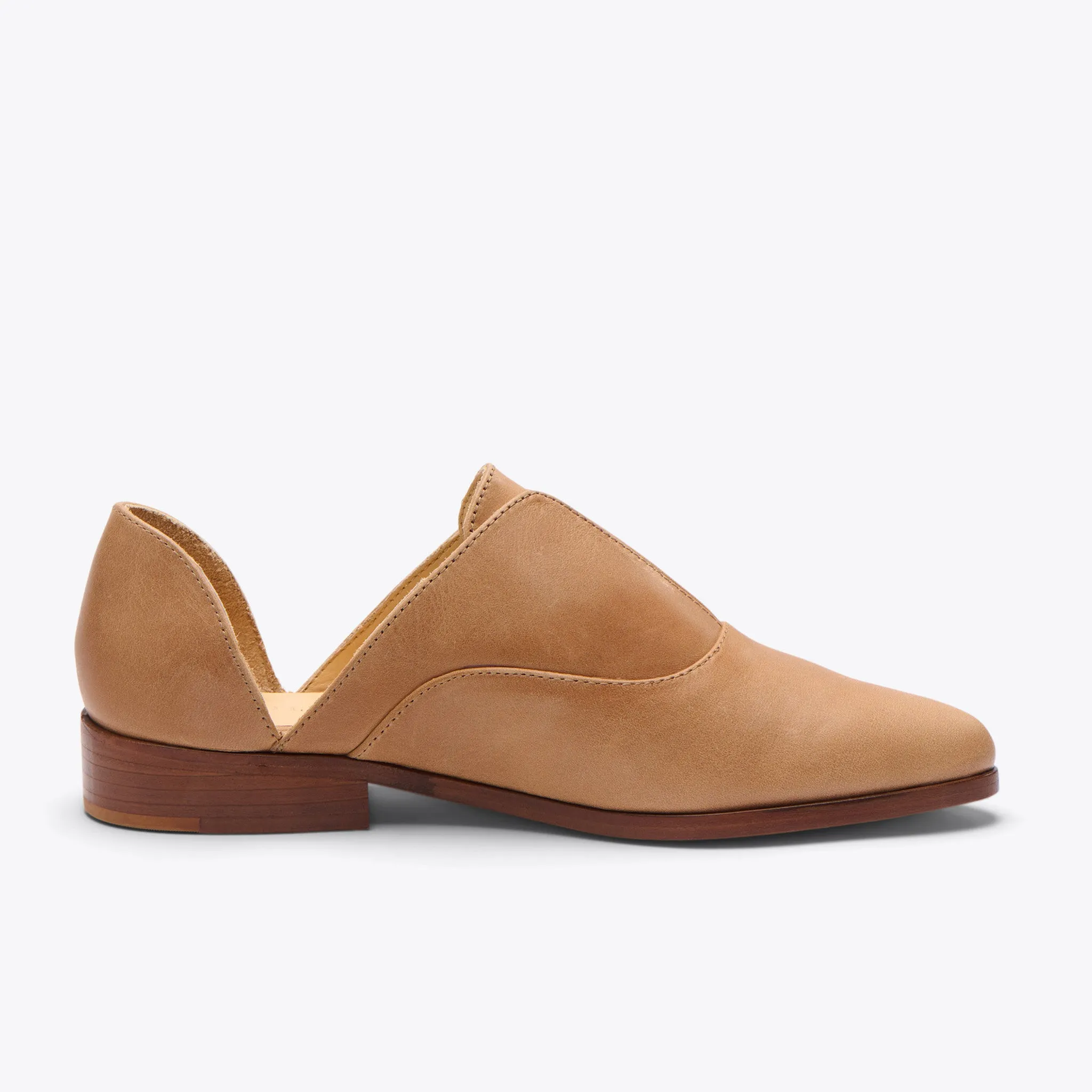 Classic Oxford Almond -NISOLO