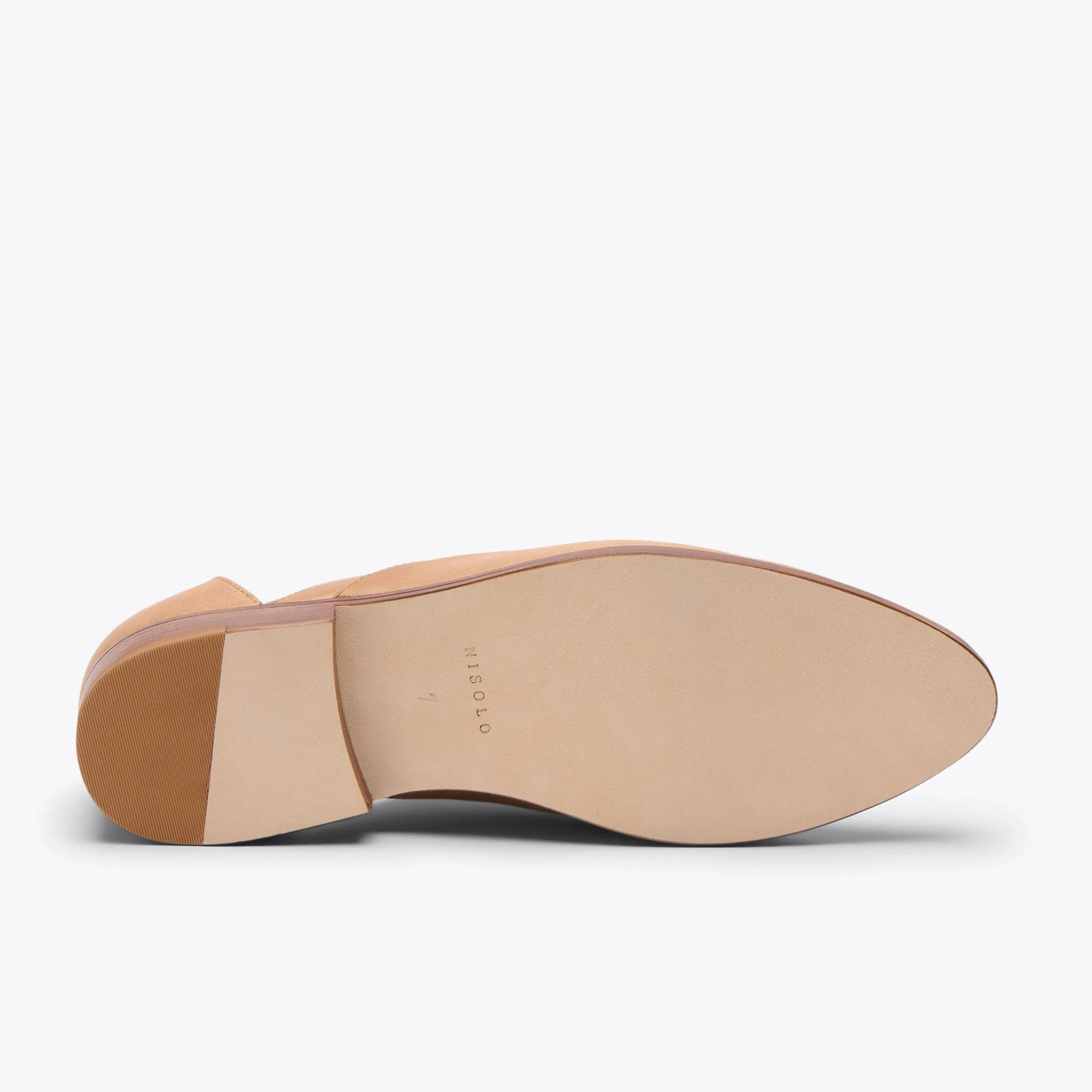 Classic Oxford Almond -NISOLO