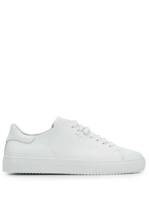 Clean 90' White Sneakers
