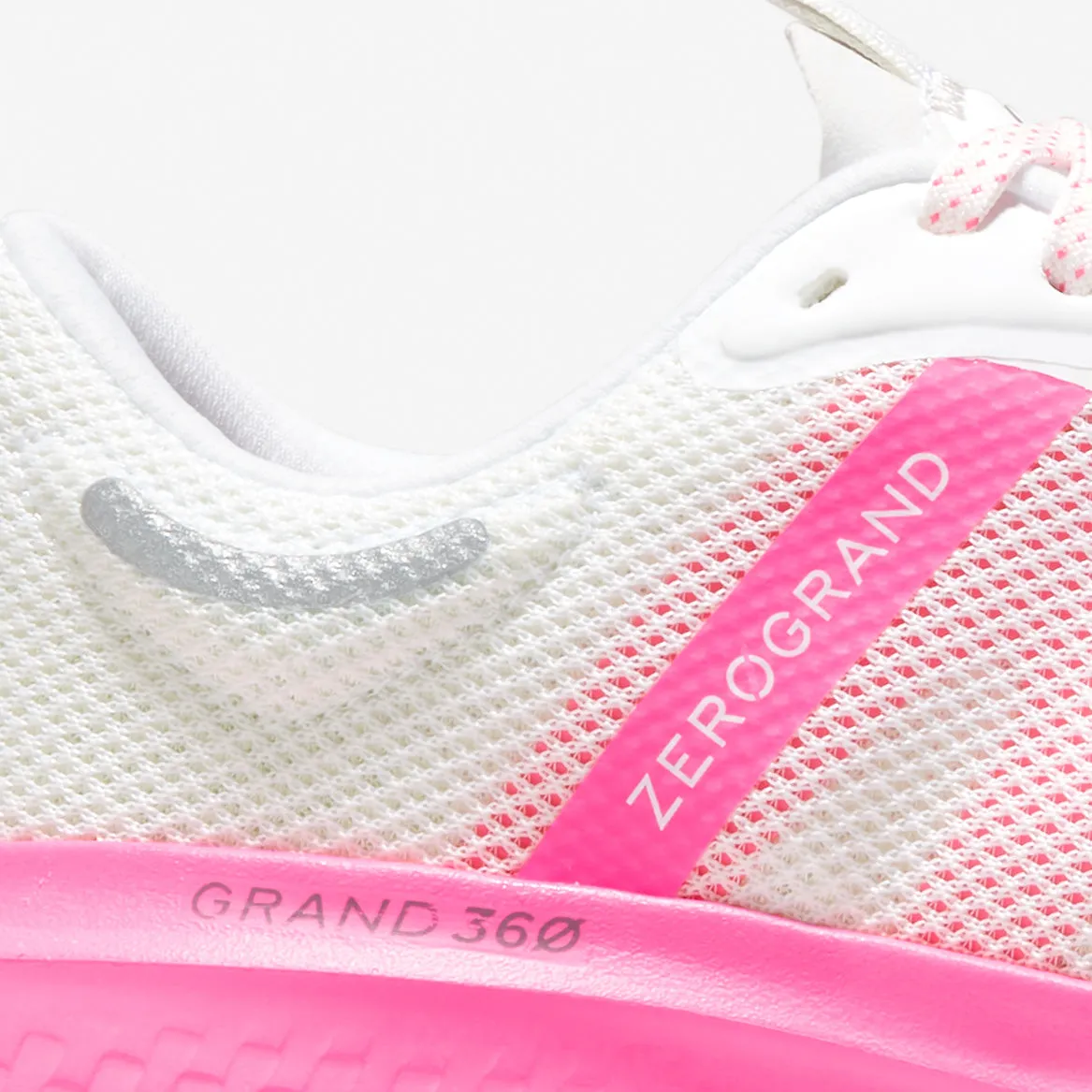 Cole Haan Women's ZERØGRAND Outpace 2 Running Shoe
