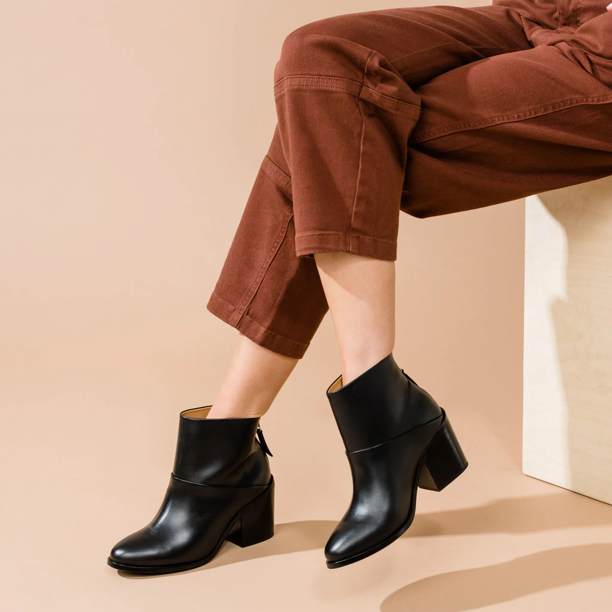 Dari Boot 2.0 Black/Black -NISOLO