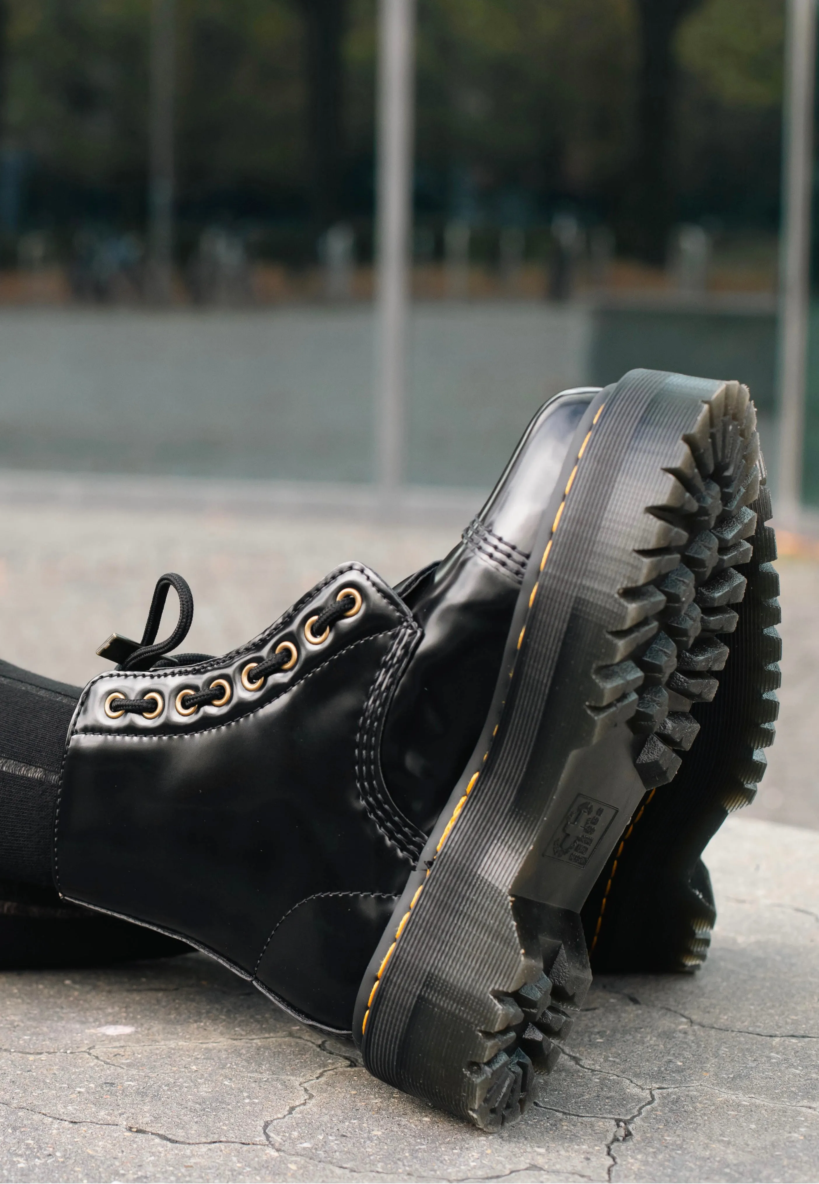 Dr. Martens - Vegan Sinclair Black Oxford - Girl Shoes