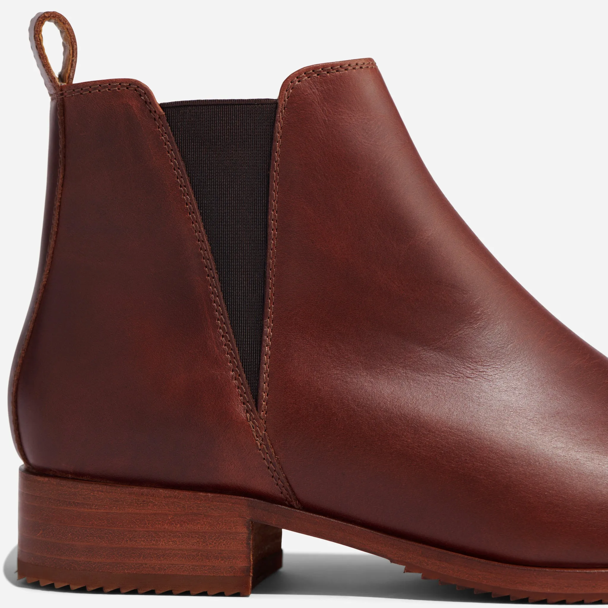 Eva Everyday Chelsea Boot Auburn -NISOLO