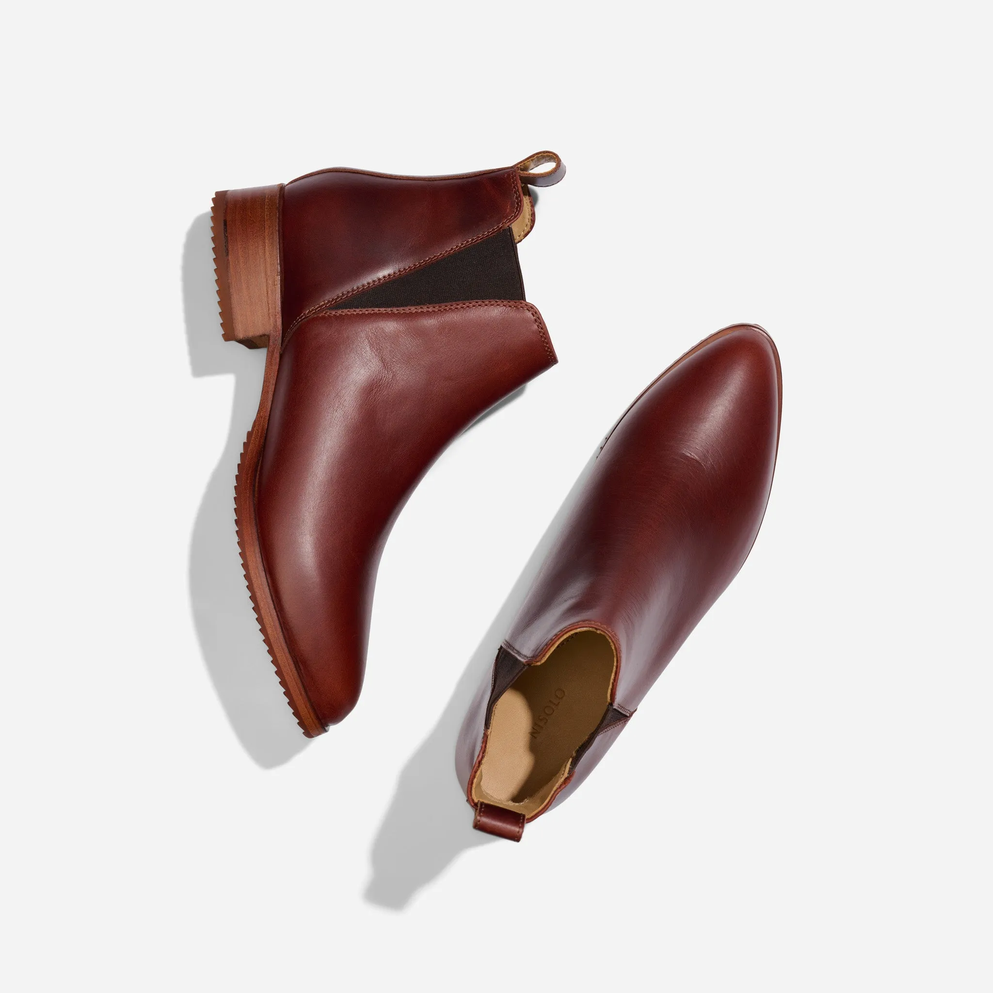 Eva Everyday Chelsea Boot Auburn -NISOLO