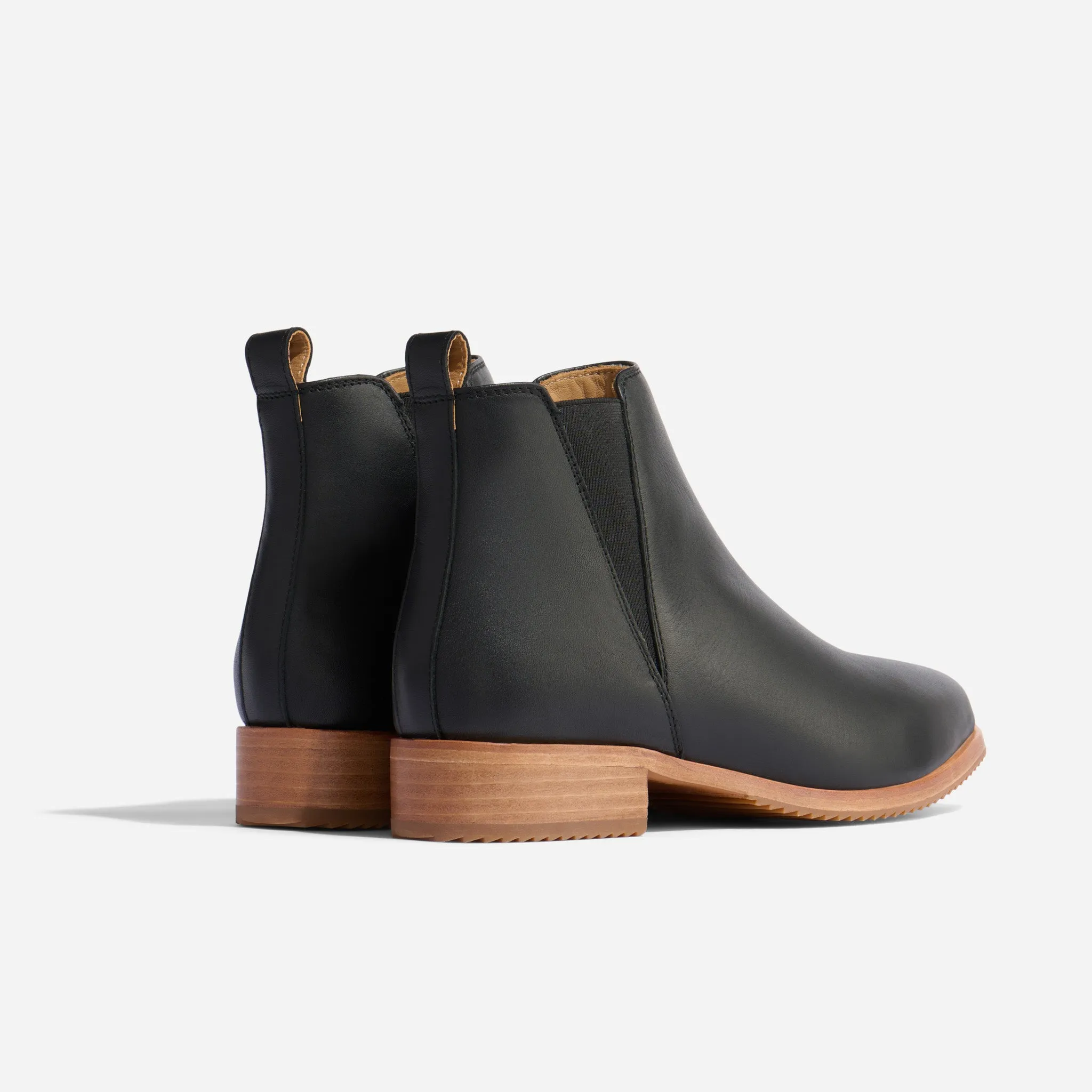 Eva Everyday Chelsea Boot Black -NISOLO