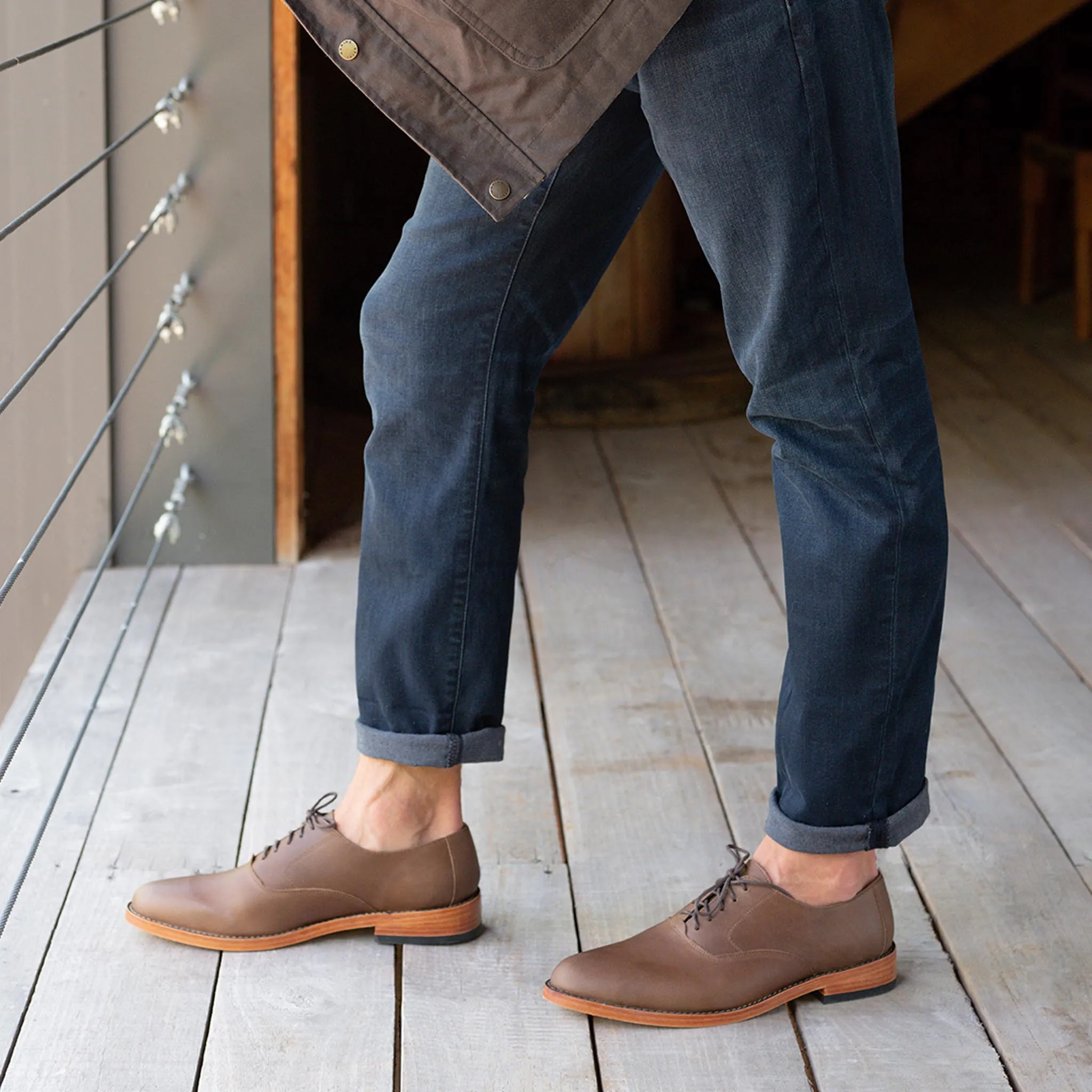 Everyday Oxford Brown -NISOLO