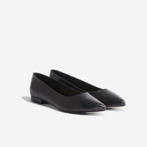 Fina Pointed Toe Flat Black -NISOLO