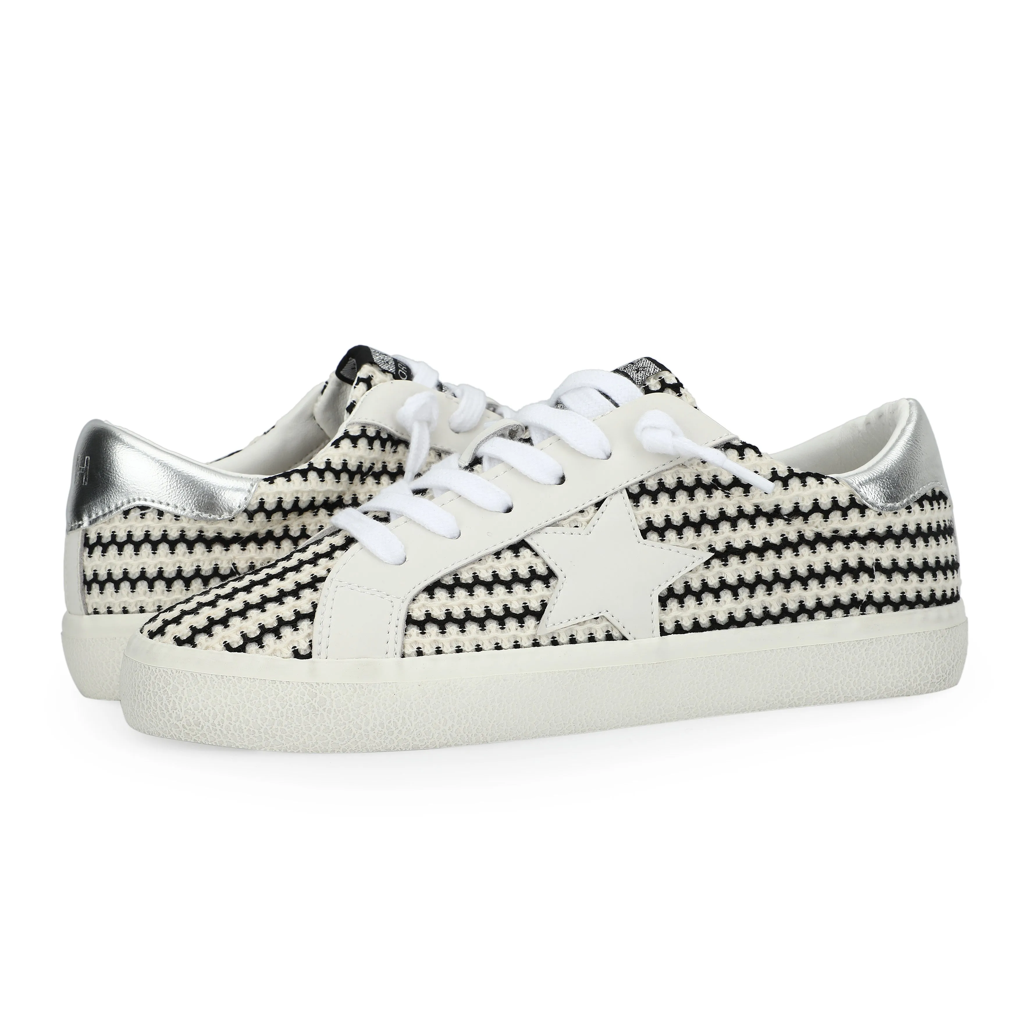 FLAIR 45 - BLACK/WHITE CROCHET