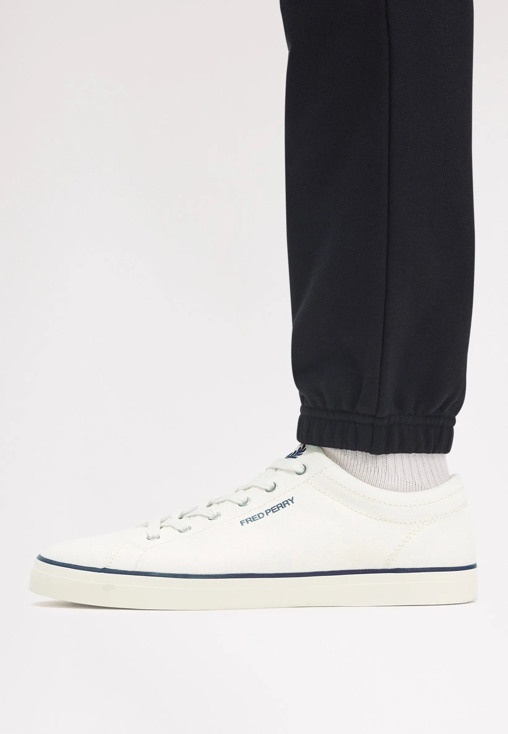 Fred Perry - Baseline Canvas Snow White - Shoes