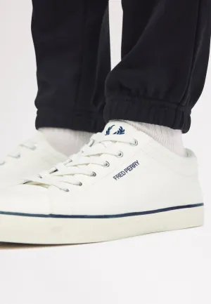 Fred Perry - Baseline Canvas Snow White - Shoes