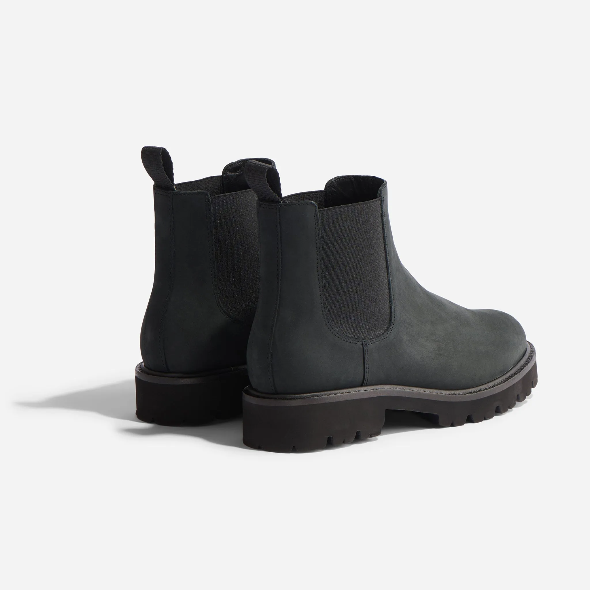 Go-To Lug Chelsea Boot 2.0 Black/Black -NISOLO