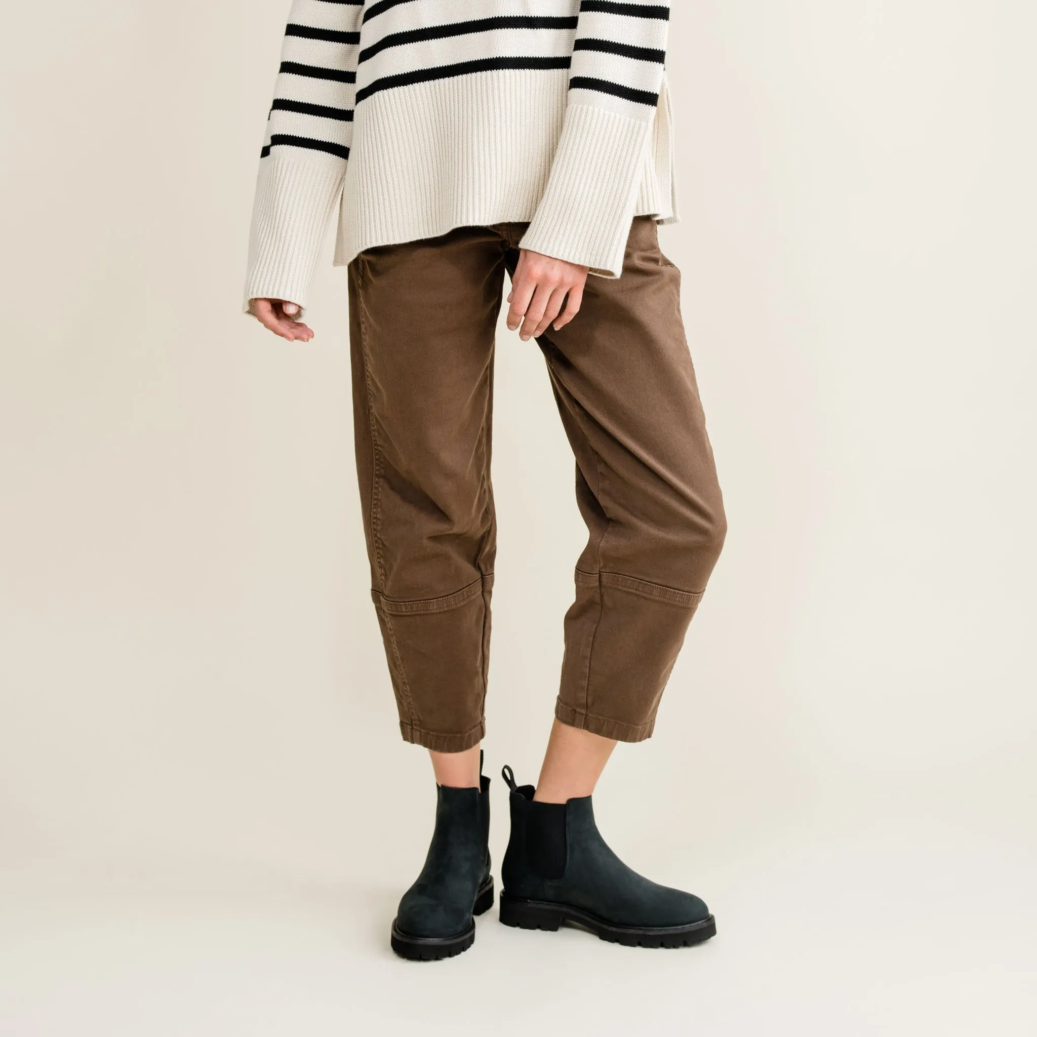 Go-To Lug Chelsea Boot 2.0 Black/Black -NISOLO