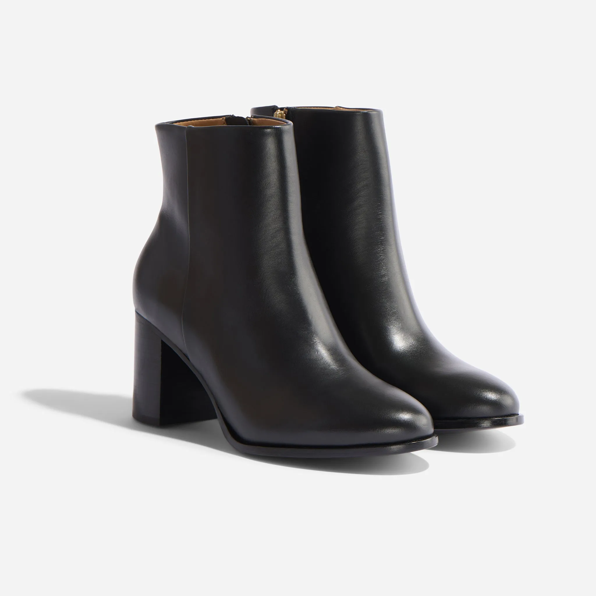 Lia Heeled Bootie Black -NISOLO
