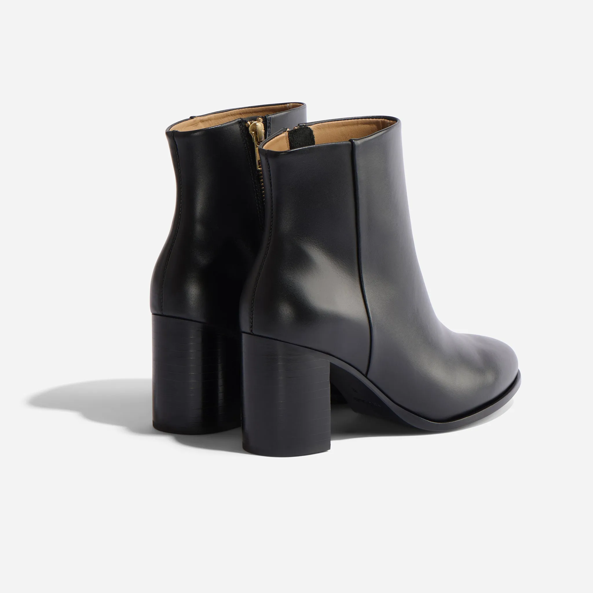 Lia Heeled Bootie Black -NISOLO