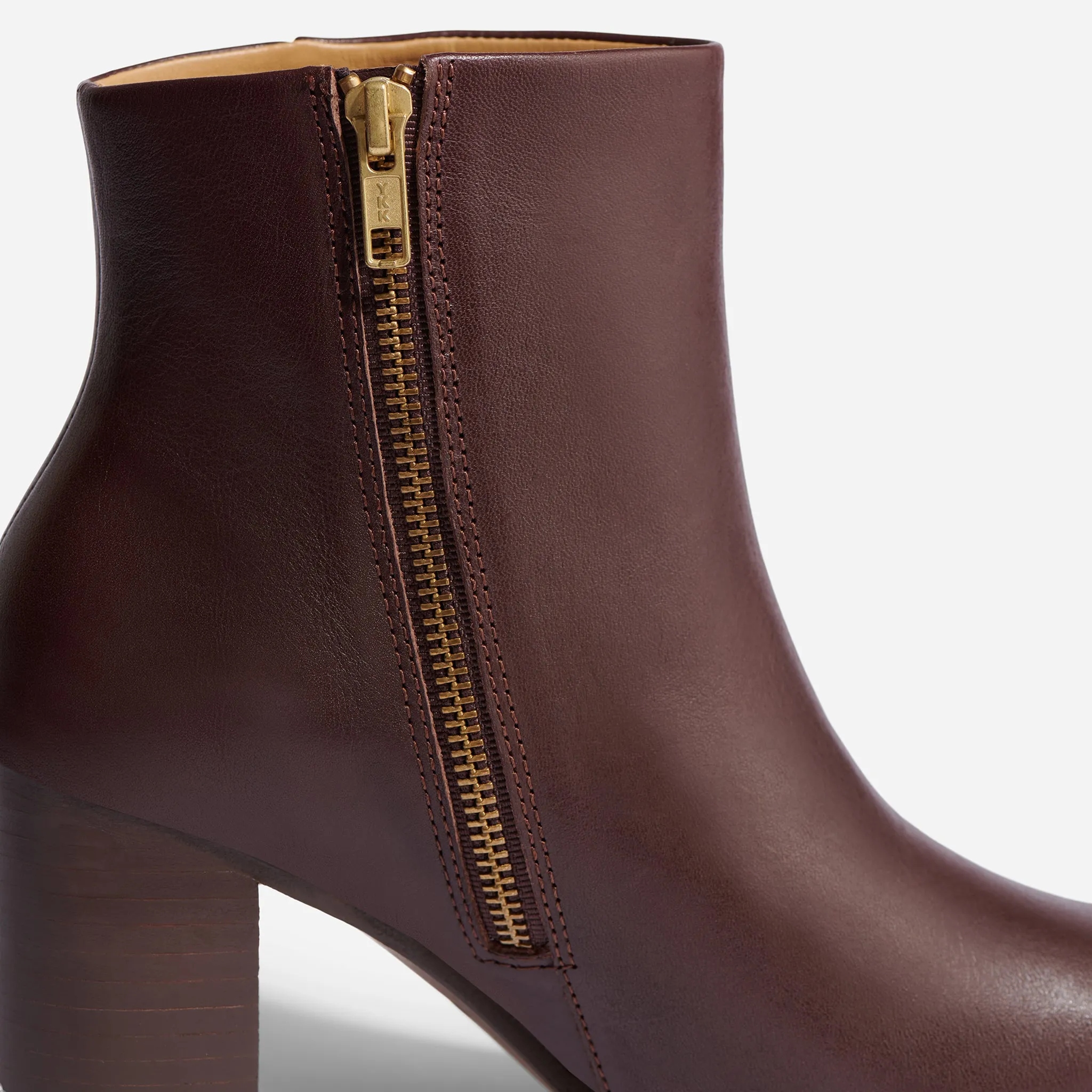 Lia Heeled Bootie Wine -NISOLO