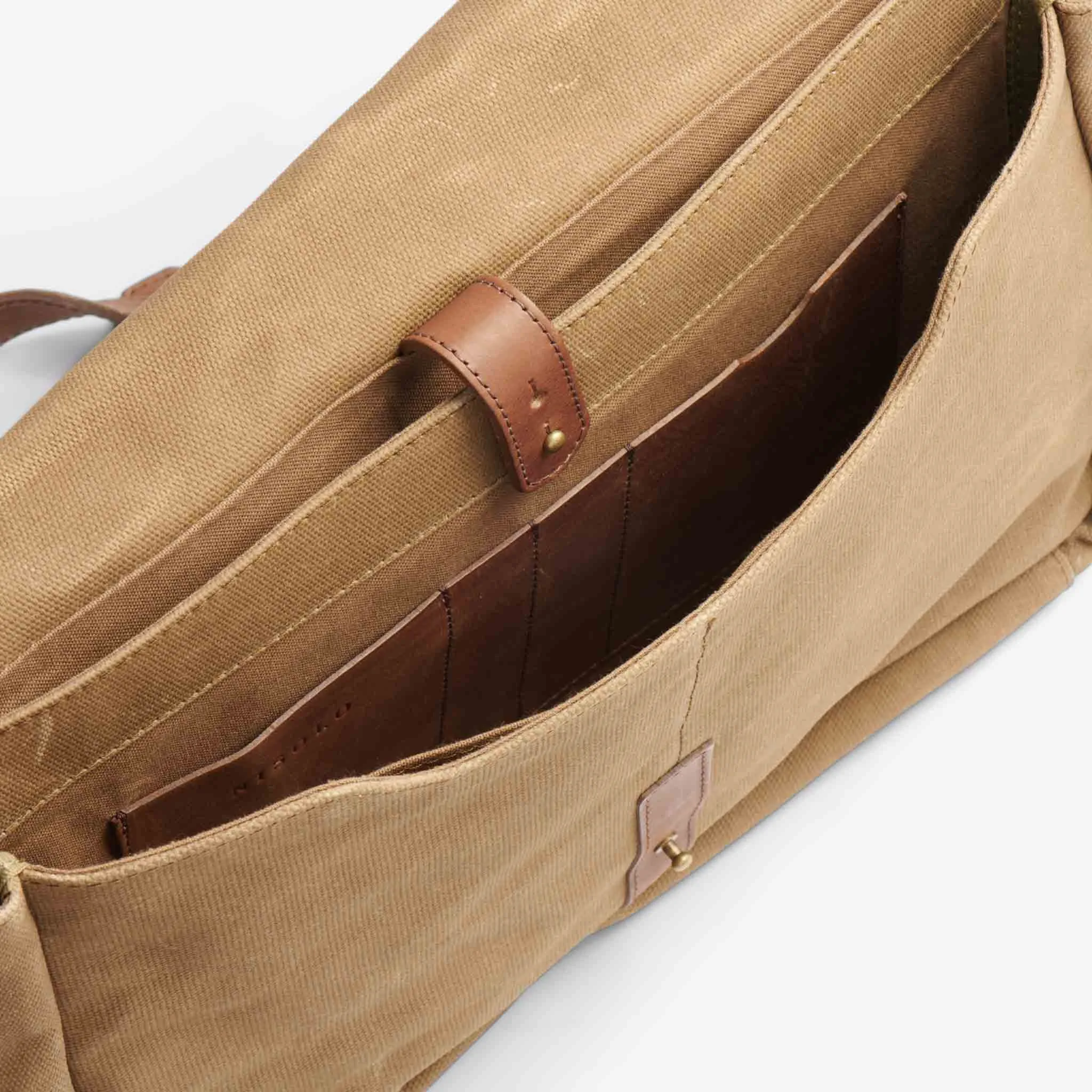Loreto Messenger Bag Waxed Canvas -NISOLO