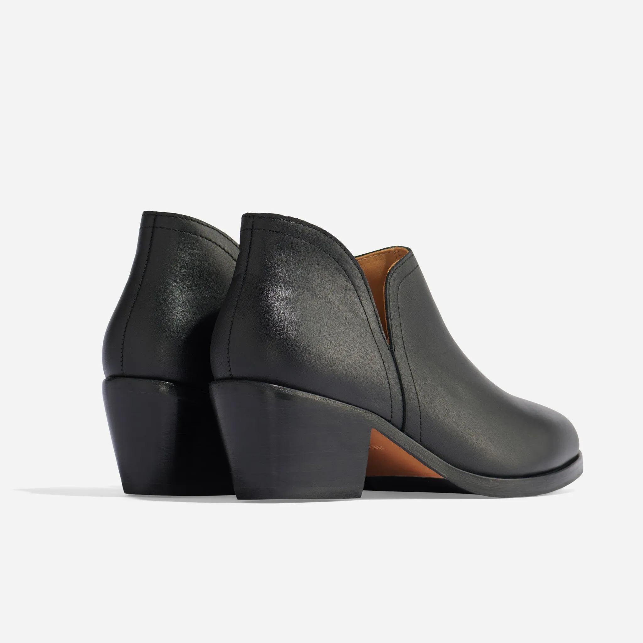 Mia Everyday Ankle Bootie Black/Black -NISOLO