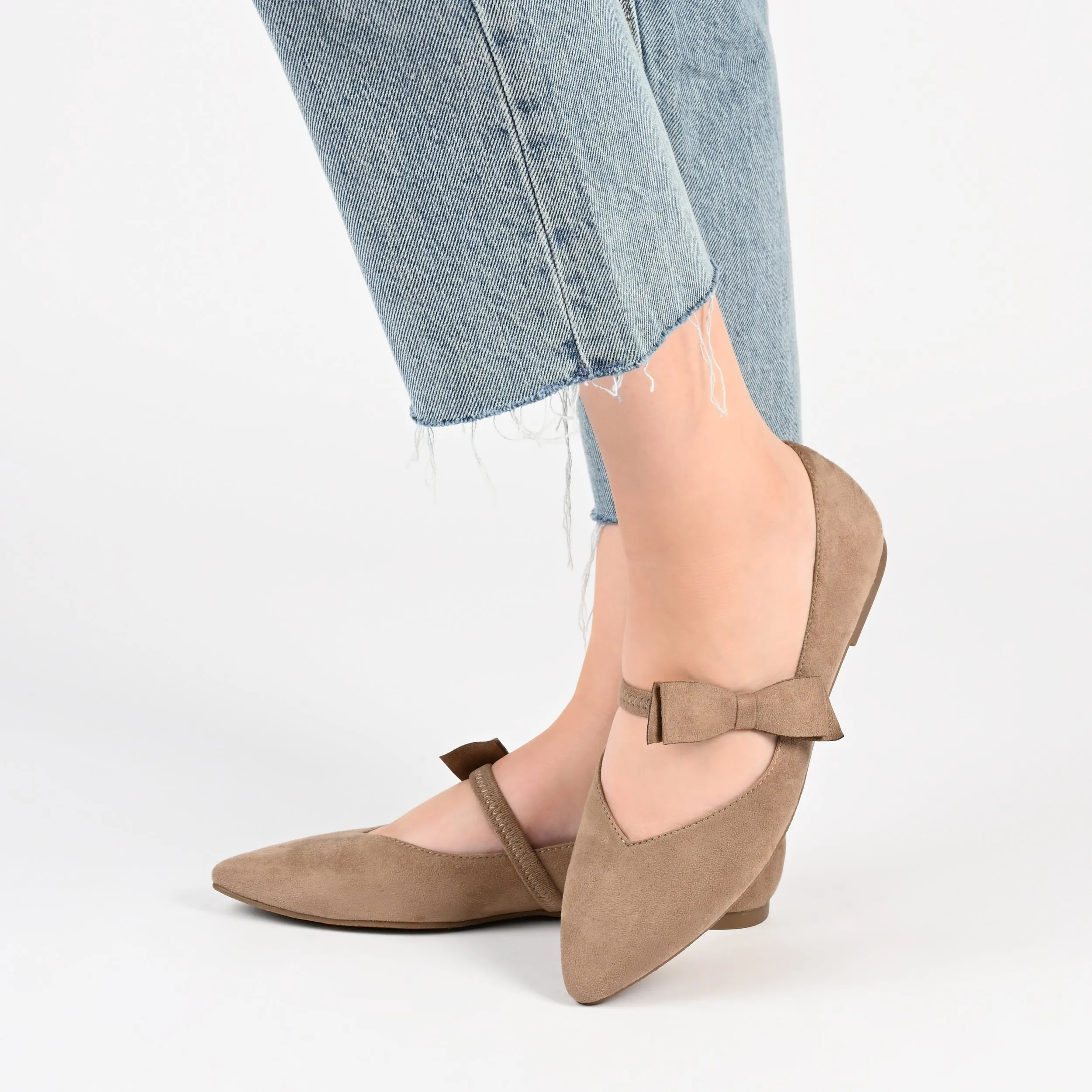 Reformation Journee Collection Women's Aizlynn Flat