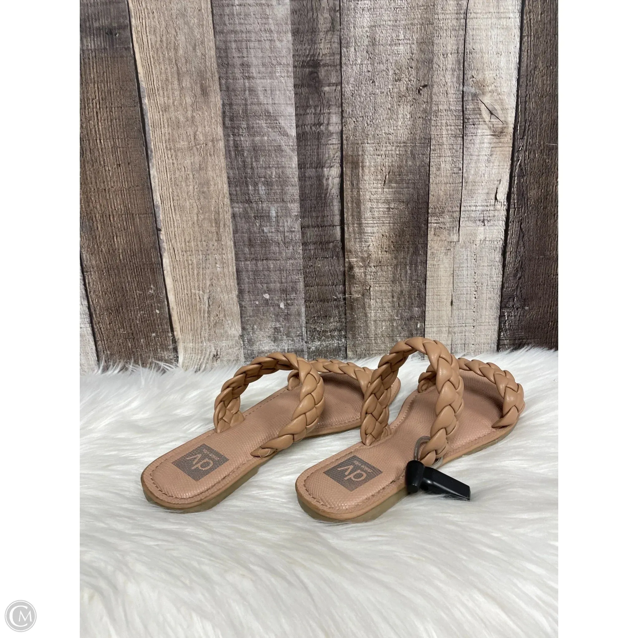 Sandals Flats By Dv In Beige, Size: 7.5