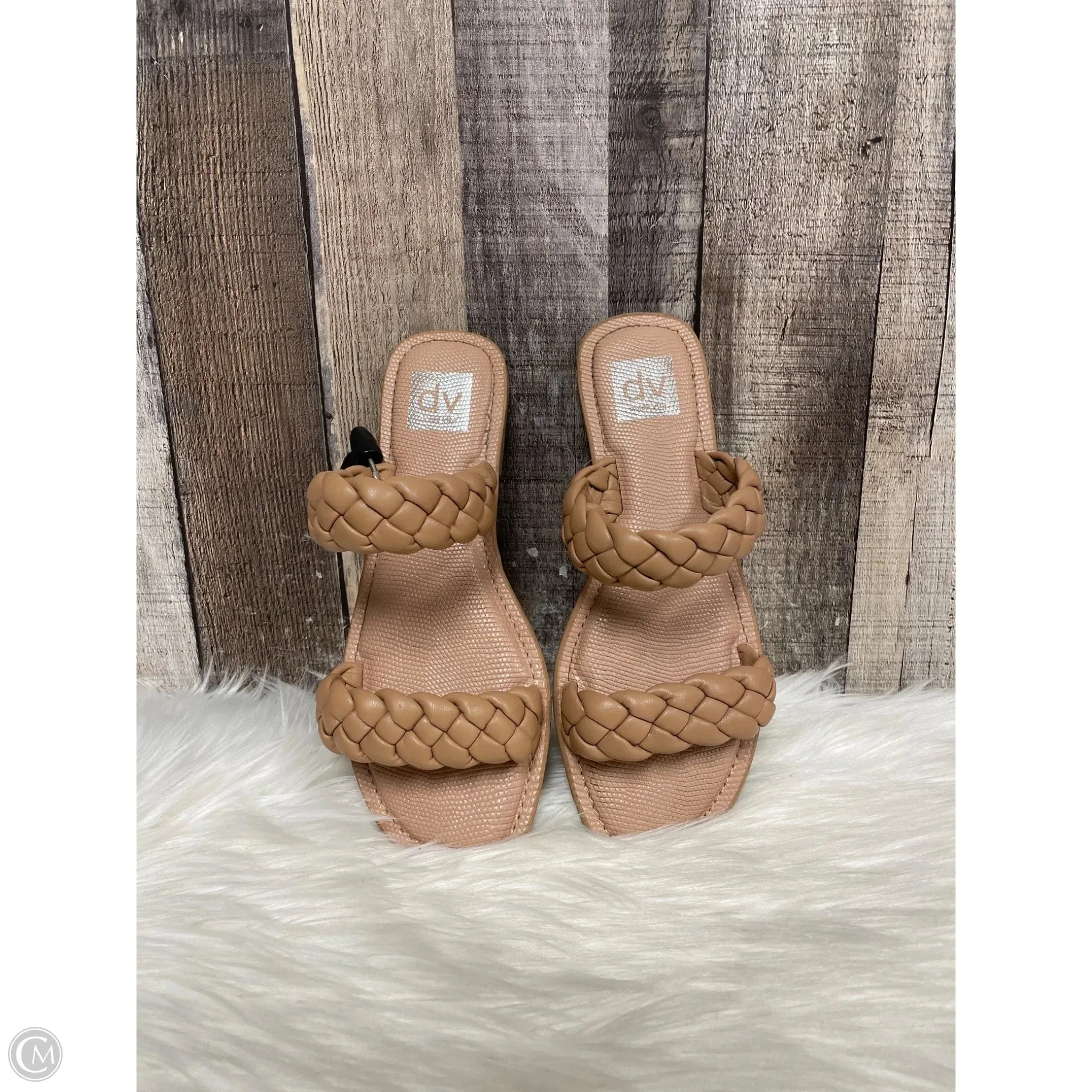 Sandals Flats By Dv In Beige, Size: 7.5