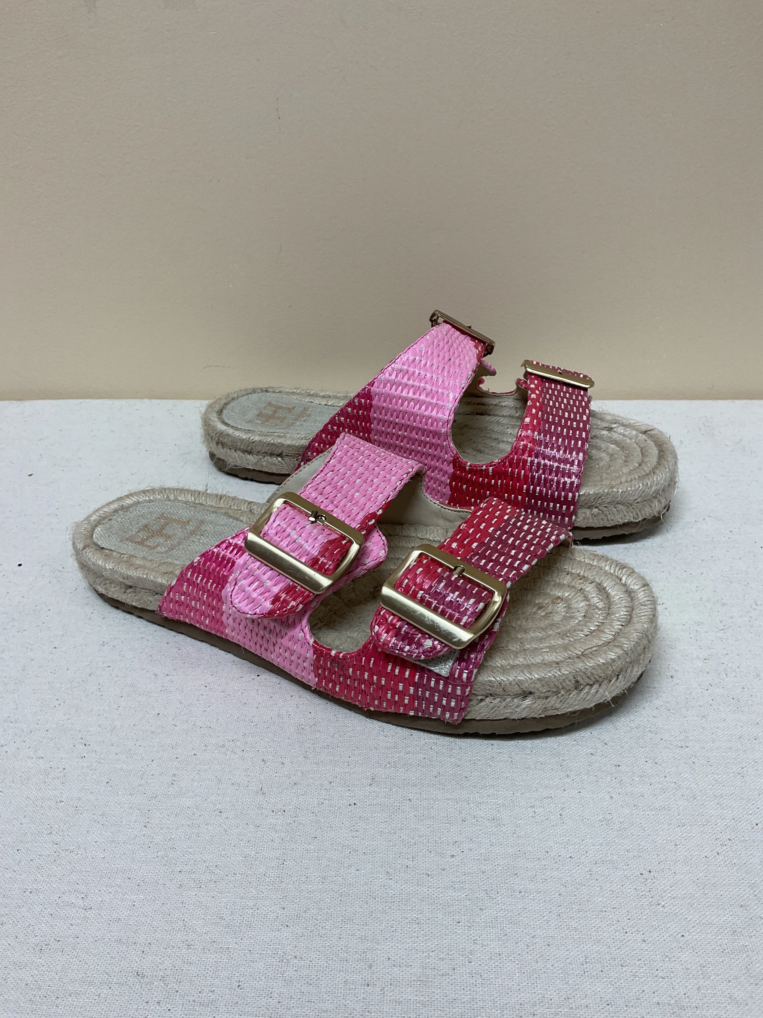 Sandals Flats By Haute Hippie In Pink, Size:9