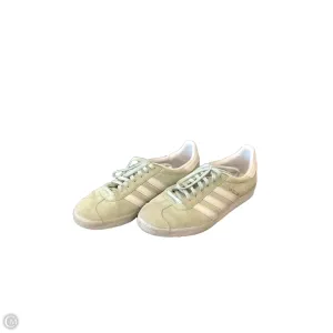 Shoes Athletic By Adidas In Green & White, Size: 9